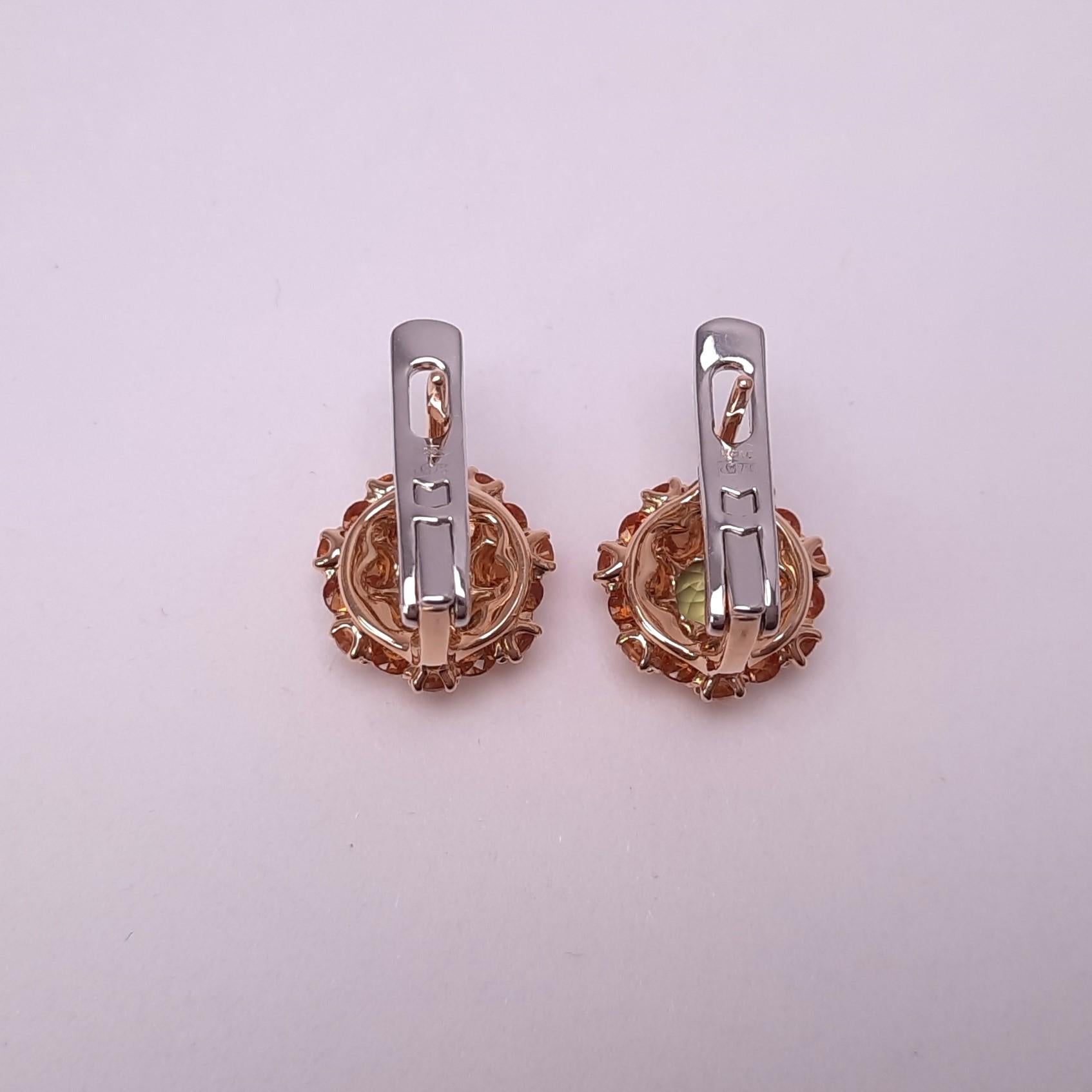 Contemporary MOISEIKIN Peridot Diamond Gold Earrings in Aurora style For Sale