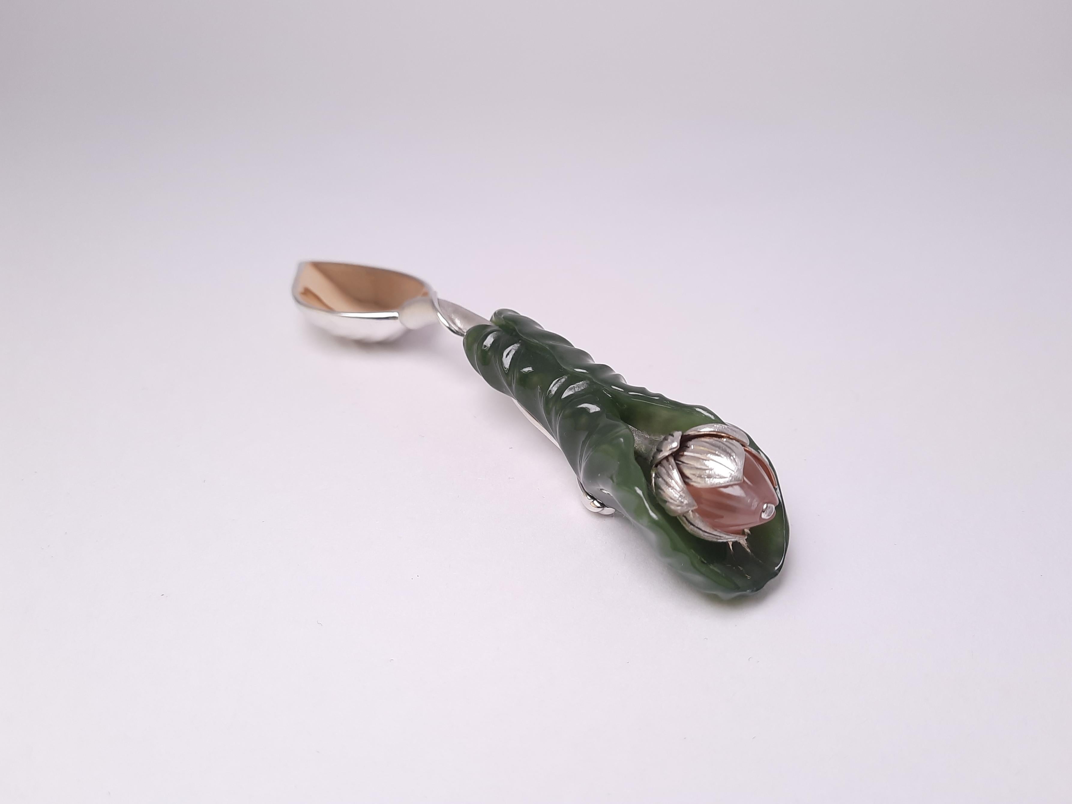 MOISEIKIN Silver Nephrite Lotus Spoon In New Condition For Sale In Hong Kong, HK