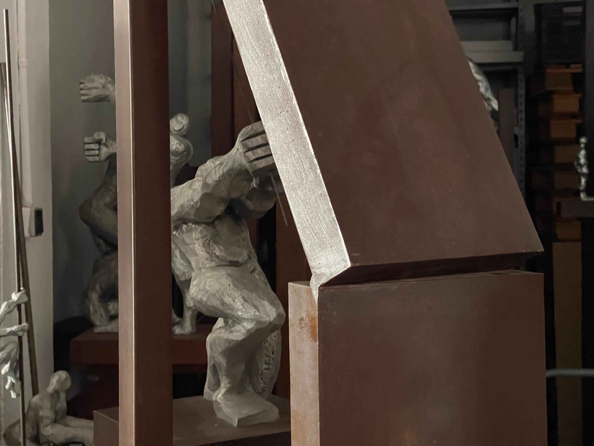 Abstract Men Large Sculpture Brown Rusted Metal Silver Aluminum Indoor / Outdoor For Sale 9