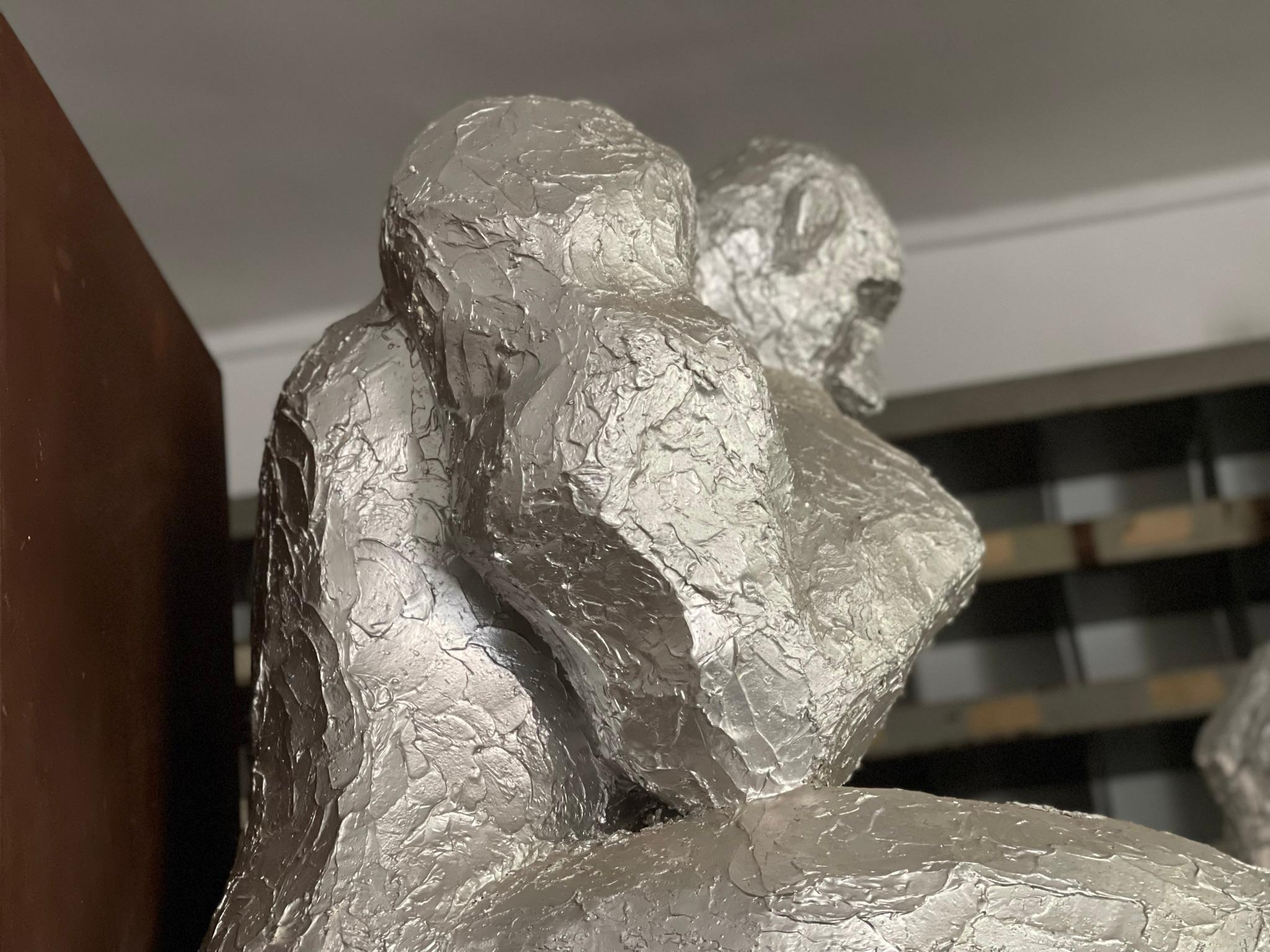 Hombre Abstracto Escultura Grande Metal Marrón Oxidado Resina Plateada Interior / Exterior en venta 7