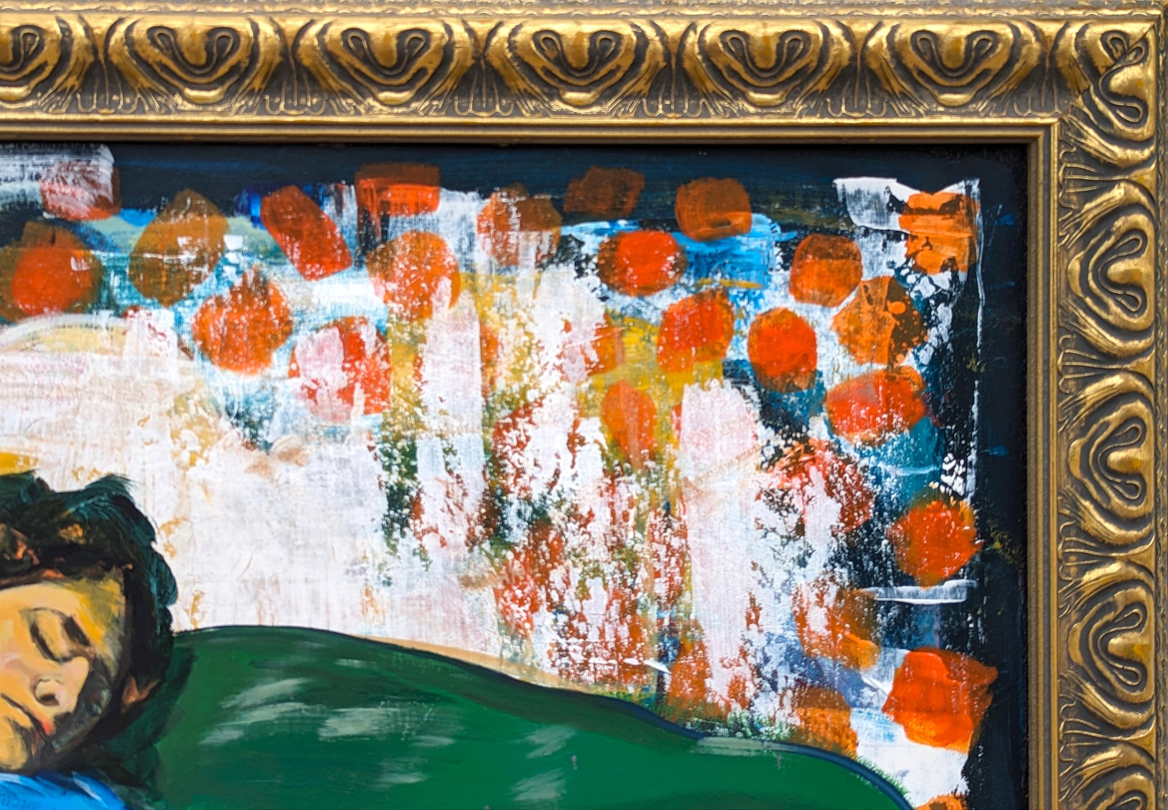 Peinture figurative contemporaine colorée de l'artiste Moisés Villafuerte, basé à Houston. L'œuvre représente une femme vêtue de bleu reposant sur une pile de coussins sur un fond orange et magenta. Il est actuellement accroché dans un cadre doré