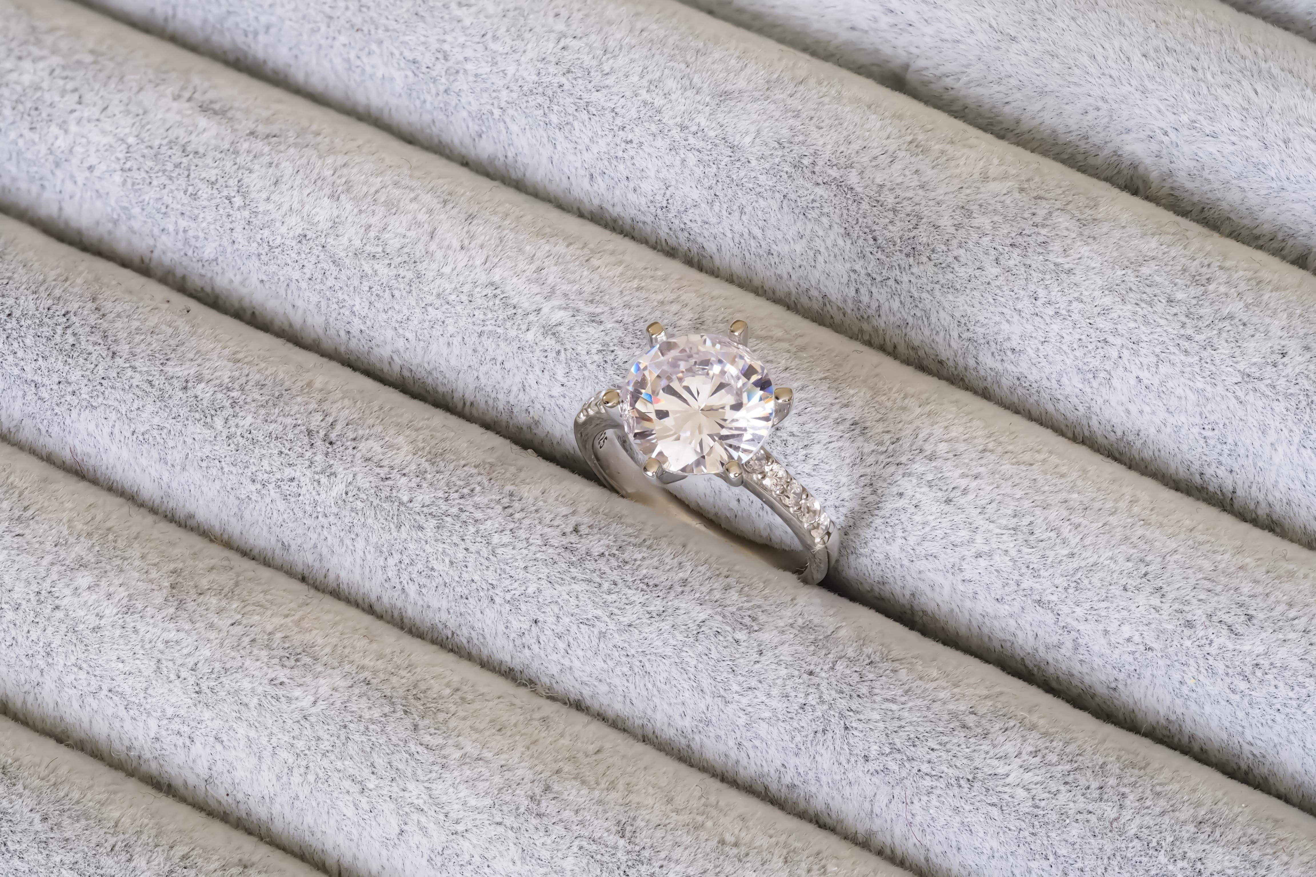 For Sale:  Moissanite 14k gold engagement ring 7