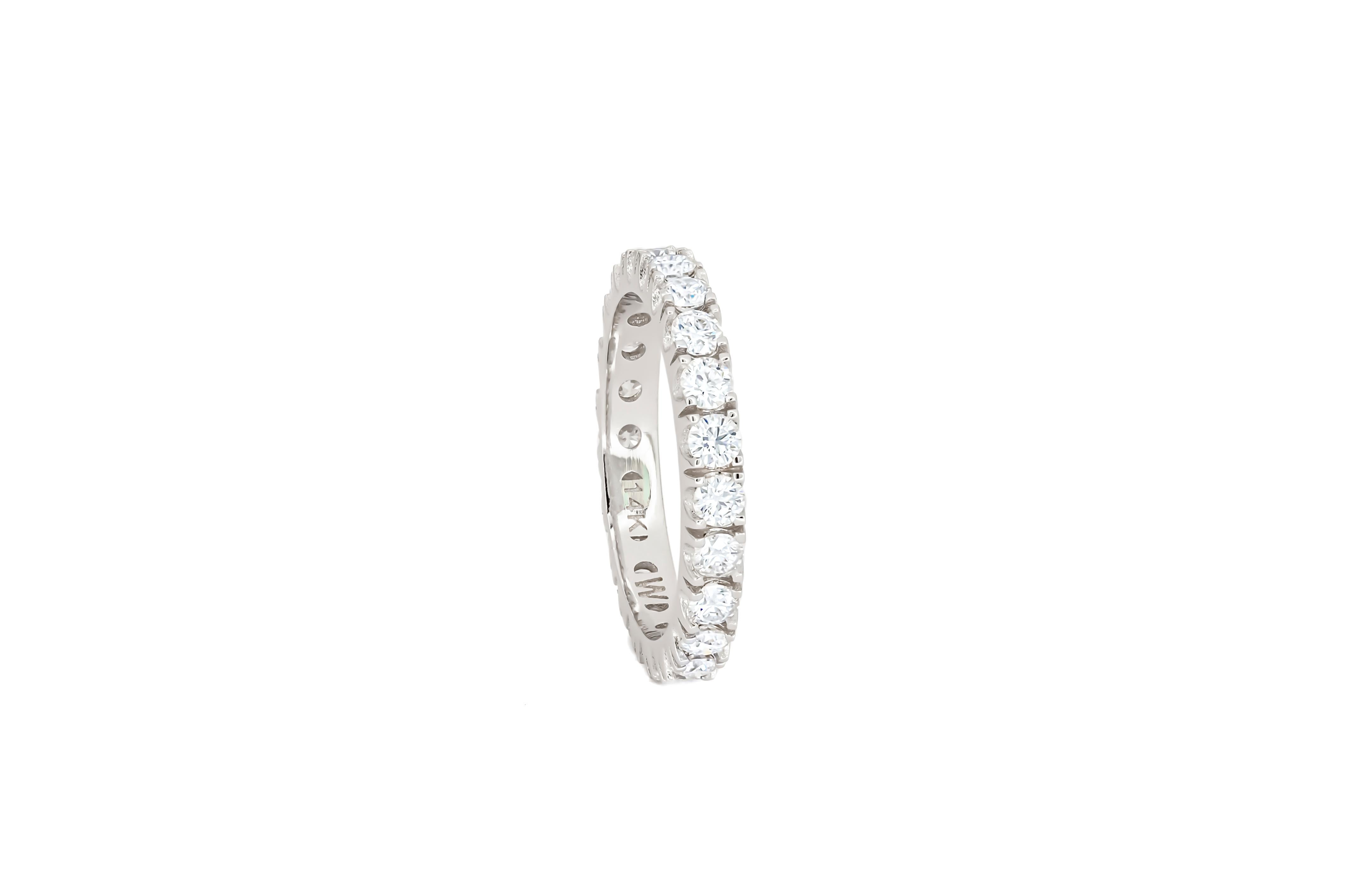 Moissanite 14k gold eternity ring. In New Condition For Sale In Istanbul, TR