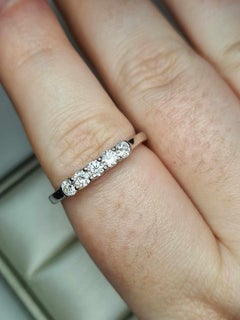 Moissanite 5 Stone Band 925 Silver Unisex Jewelry.