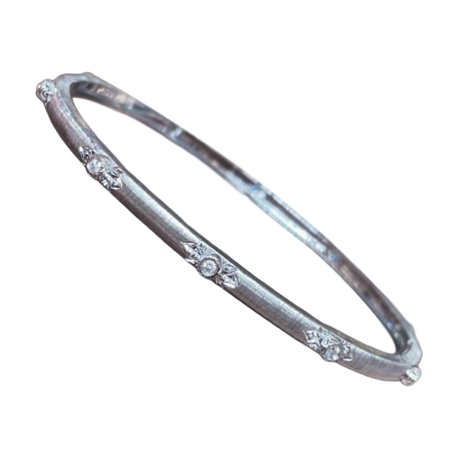 Moissanite Bangle Bracelet For Women Beautiful Wedding Gift 925 Sterling Silver.