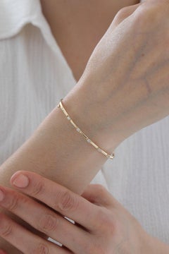 Moissanite-Armreif aus 925er Sterlingsilber – minimalistisches Geschenk zum Jahrestag.