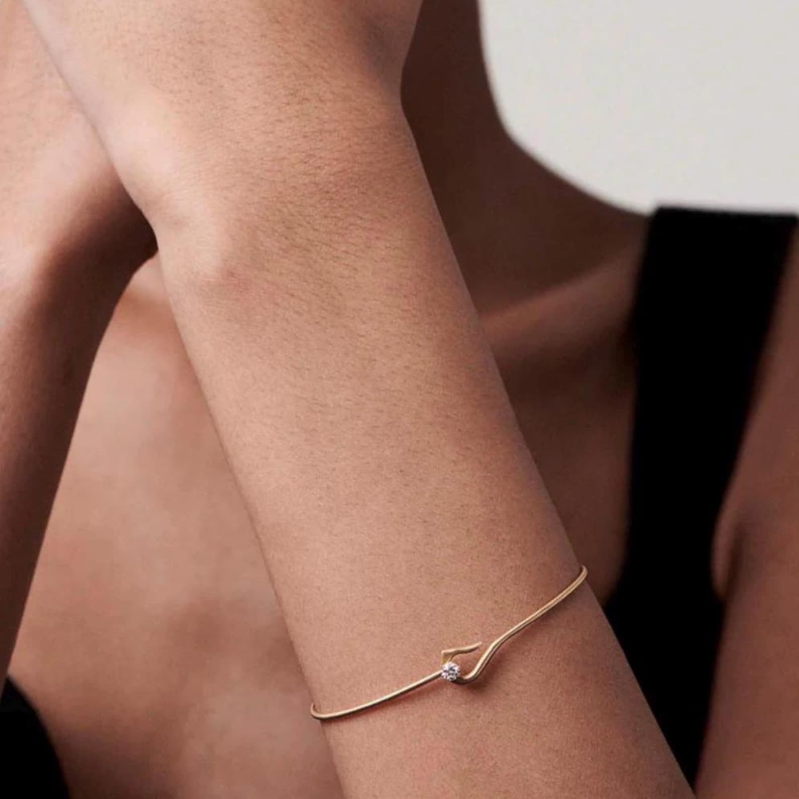 Moissanite Cuff Bracelet For Women 925 Sterling Silver Anniversary Gift For Her For Sale