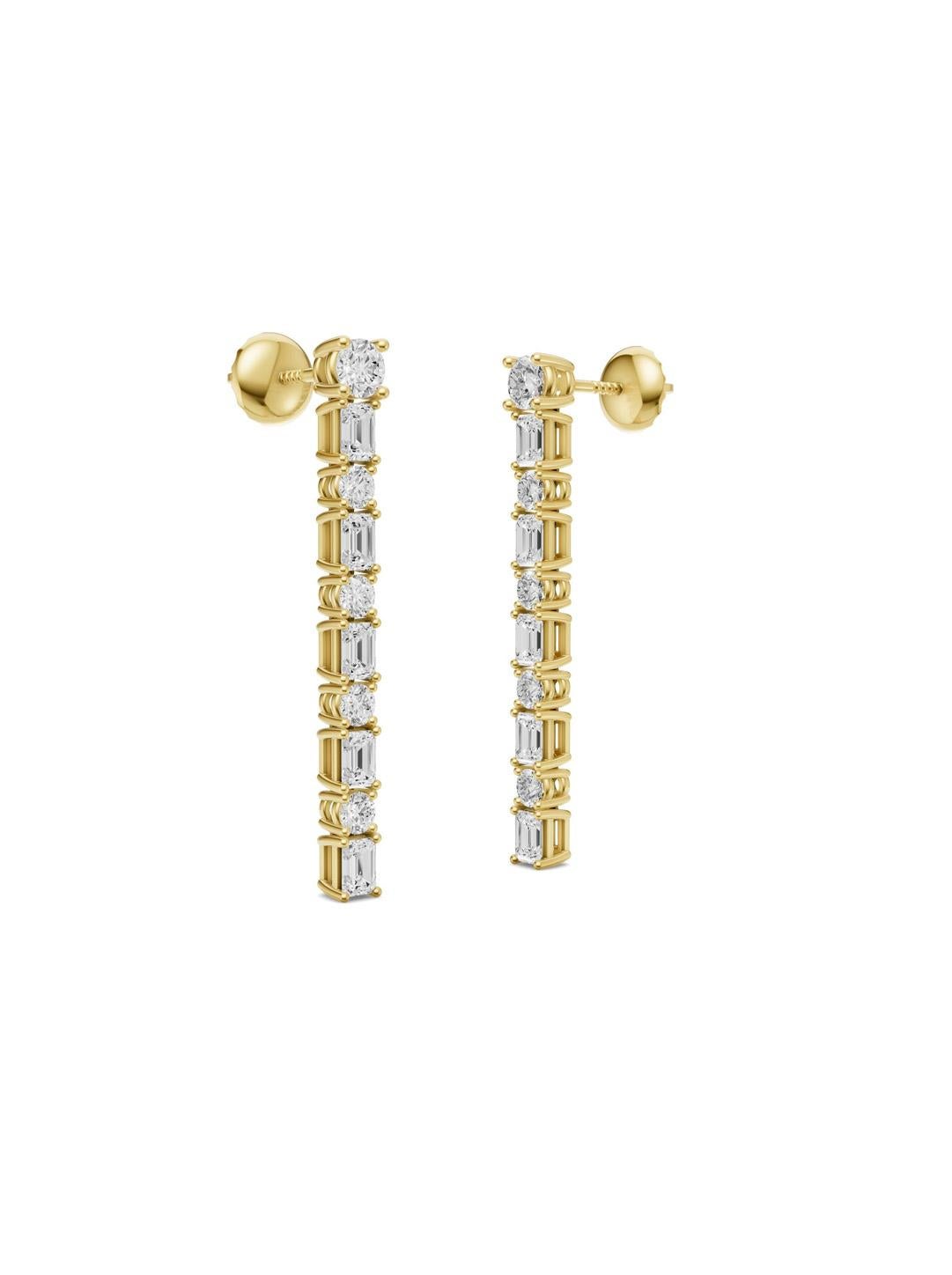 Women's Moissanite drop earrings studs in 14k gold For Sale
