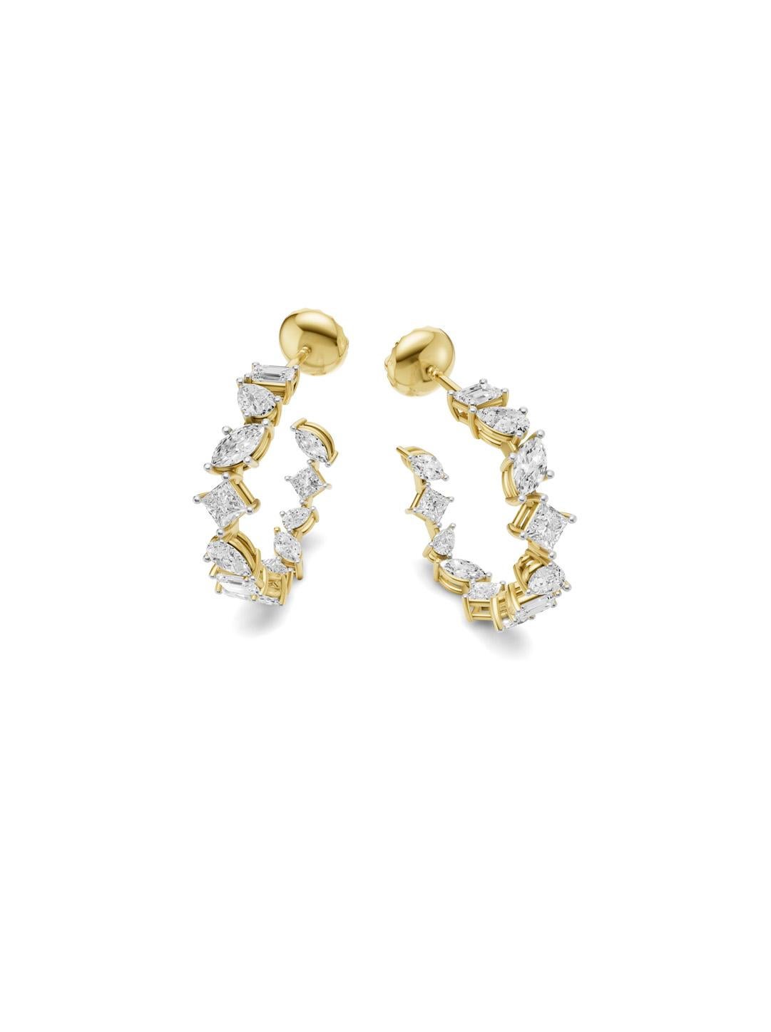 Moissanite multishape hoops earrings in 14k gold. Pear, marquise, princess shape moissanite earrings. Classic Wedding Earrings.

Metal: 14k gold
Weight: 3.6 gr

Gemstones:
Pear, marquise, princess, octagon shape moissanites - D/VS

💍Item will be