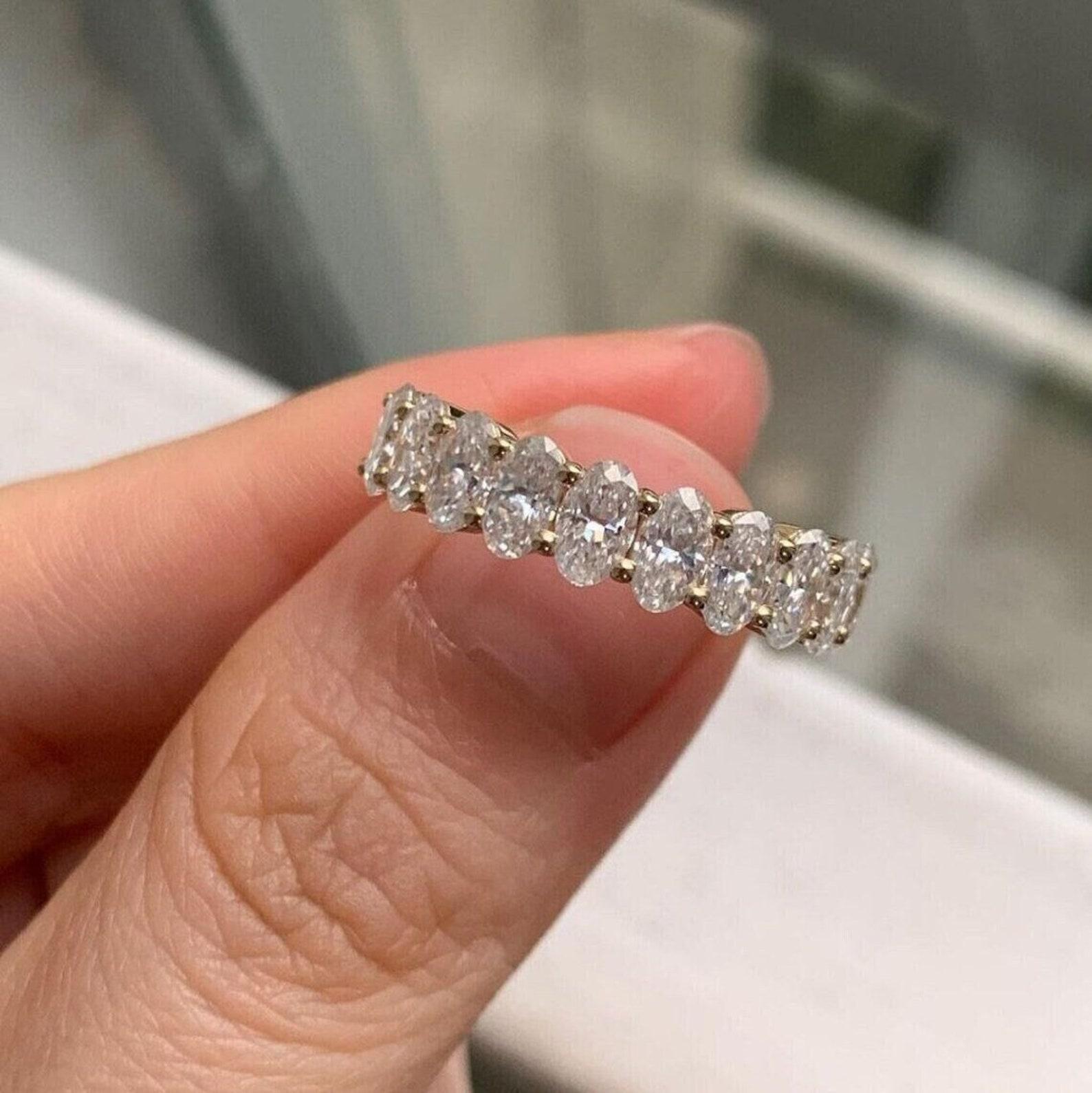Ovaler Moissanit-Eternity-Ring 925 Sterlingsilber für sie, halber Eternity-Ring. 3