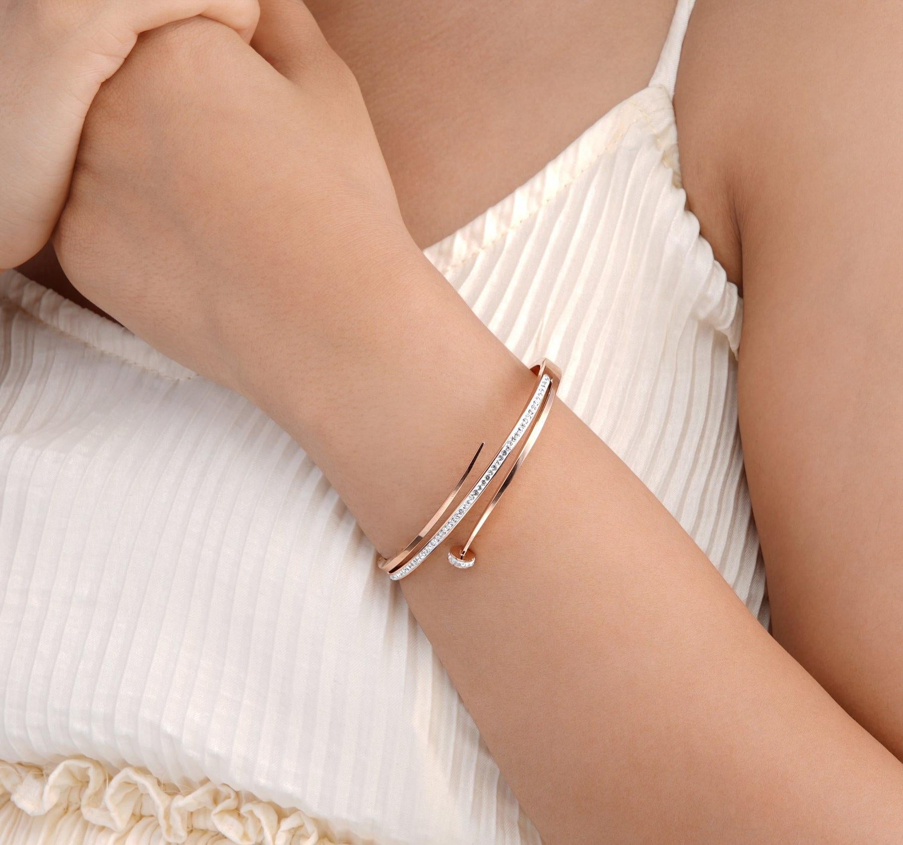 Moissanite woman's  bracelets 925 Silver woman's designer bracelets For Sale 2
