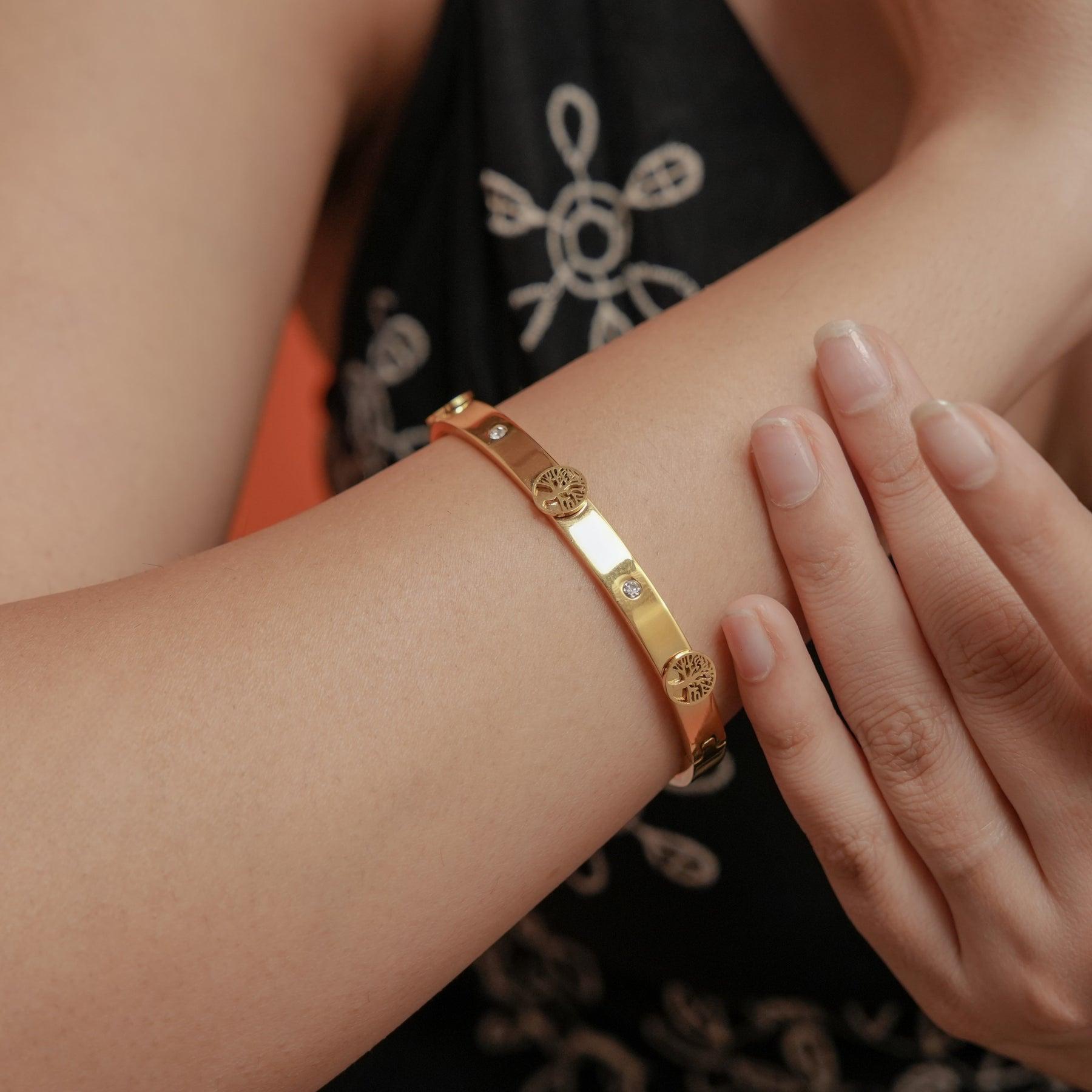 Women's or Men's Moissanite woman's bracelets 925 Silver woman's lifetree bracelets For Sale