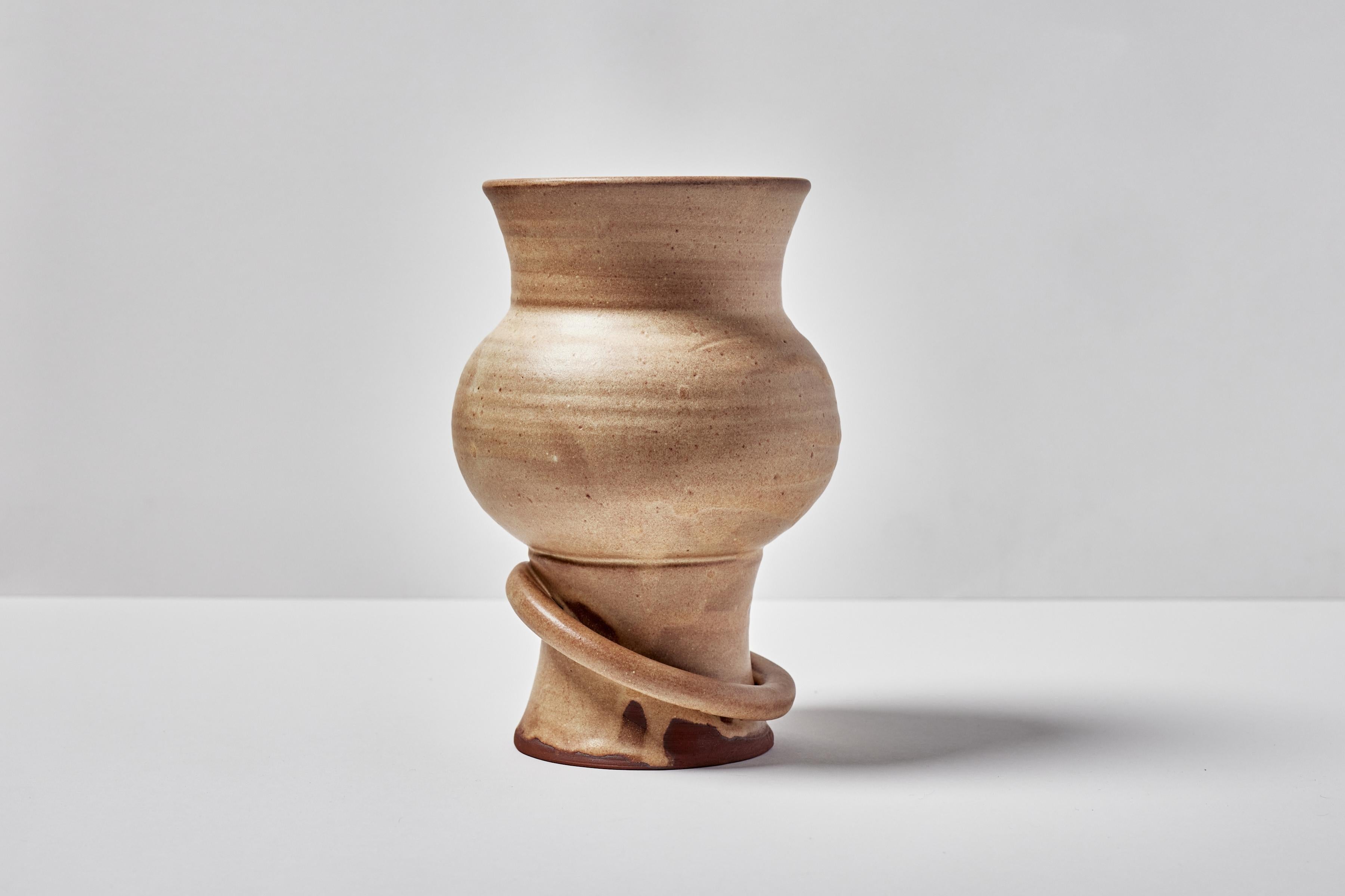 This original Mojave Pedestal Bracelet Vase is hand-crafted by Erin Hupp. All three components - the base, bracelet and vase - are turned individually on the potter's wheel and assembled into the full pedestal bracelet vase. Erin's Bracelet