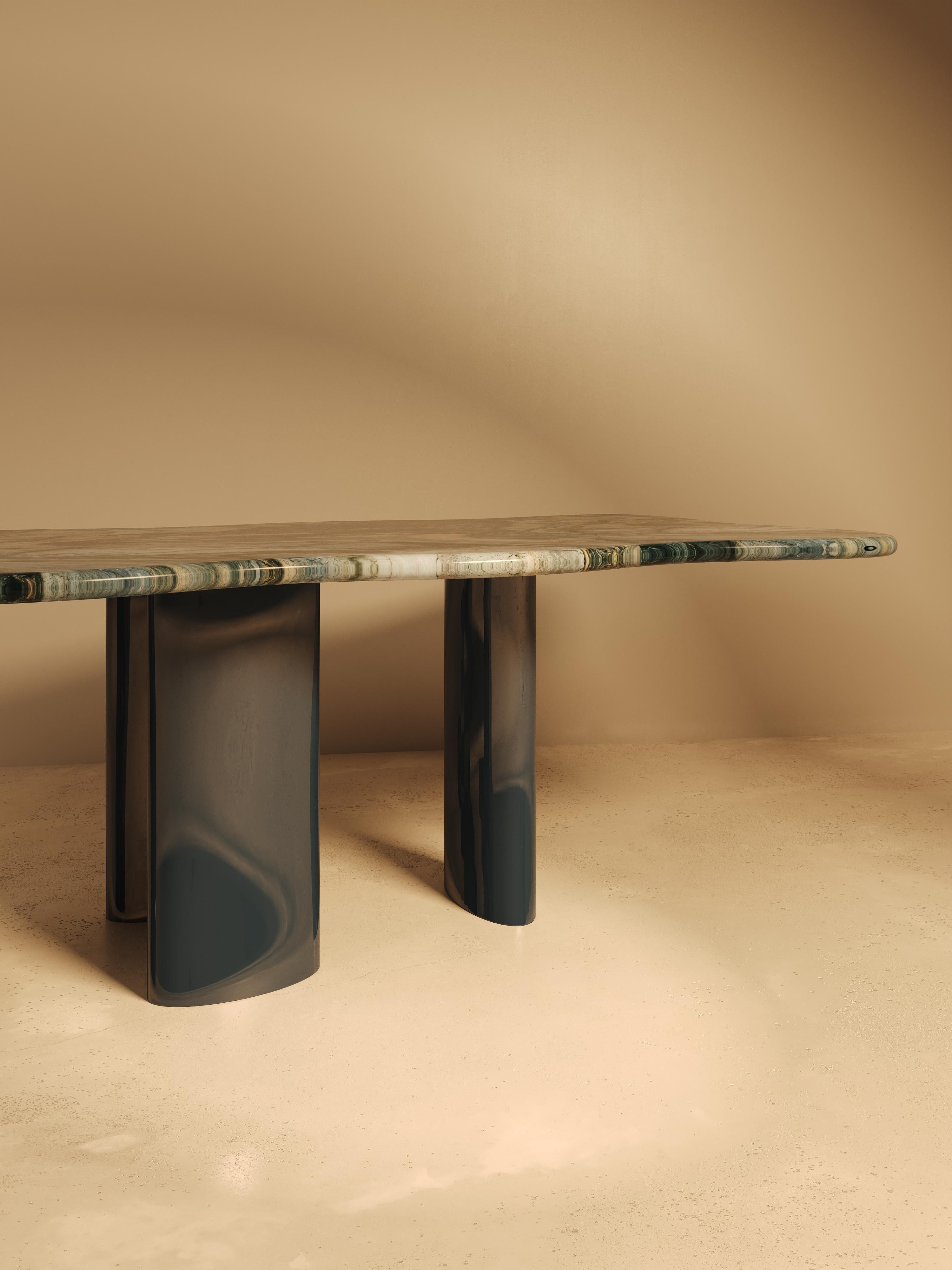 Modern MOJE Dining Table with Lacquer Legs - Quartzite Blue Blend Top For Sale
