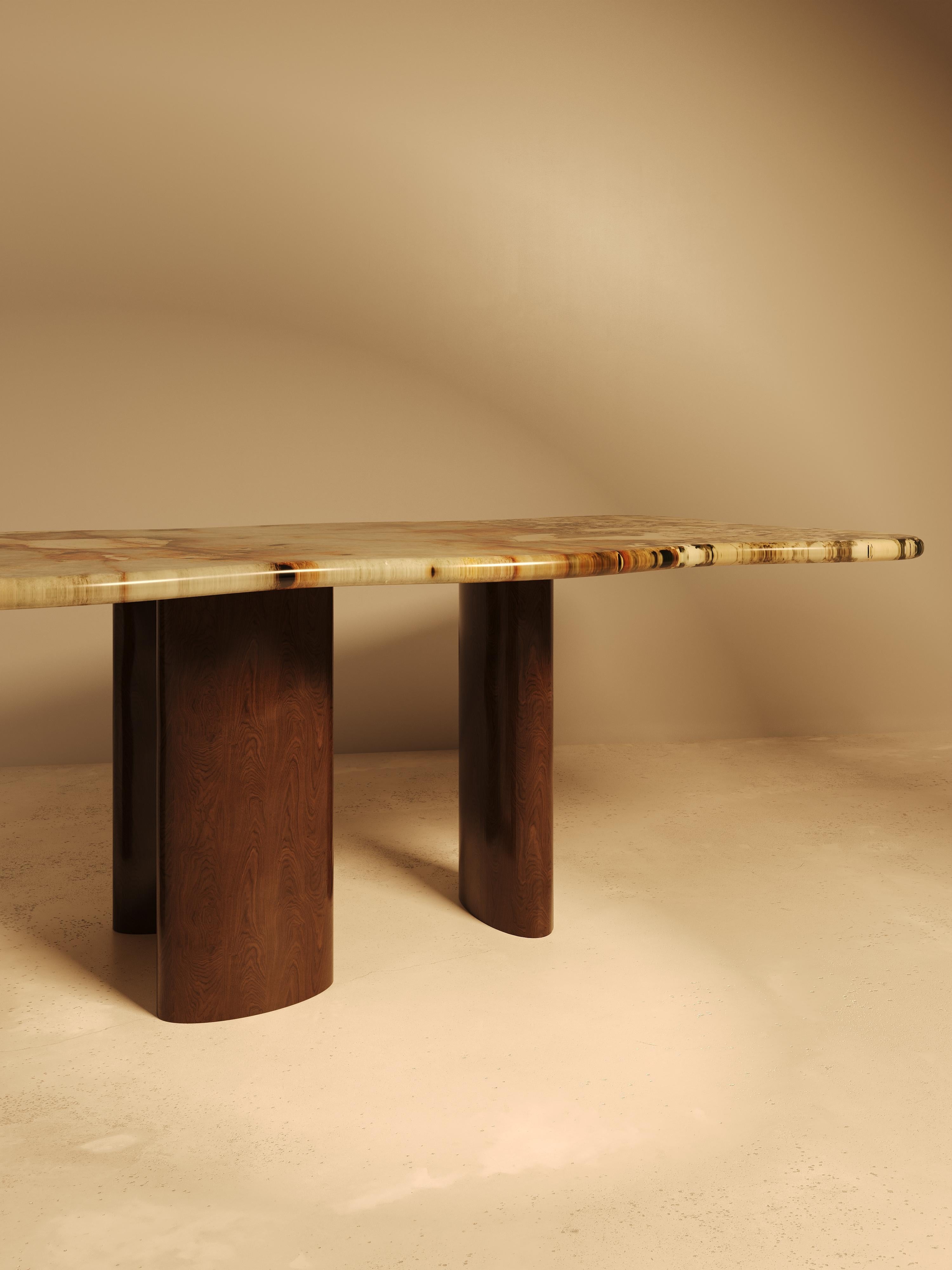 Modern MOJE Dining Table with Walnut Legs - Patagonia stone For Sale