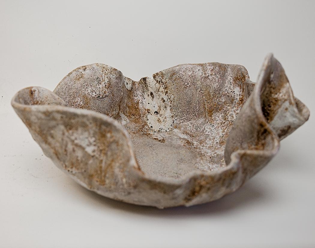 Organic Modern Mokuza Organic  Low Wide Bowl II For Sale