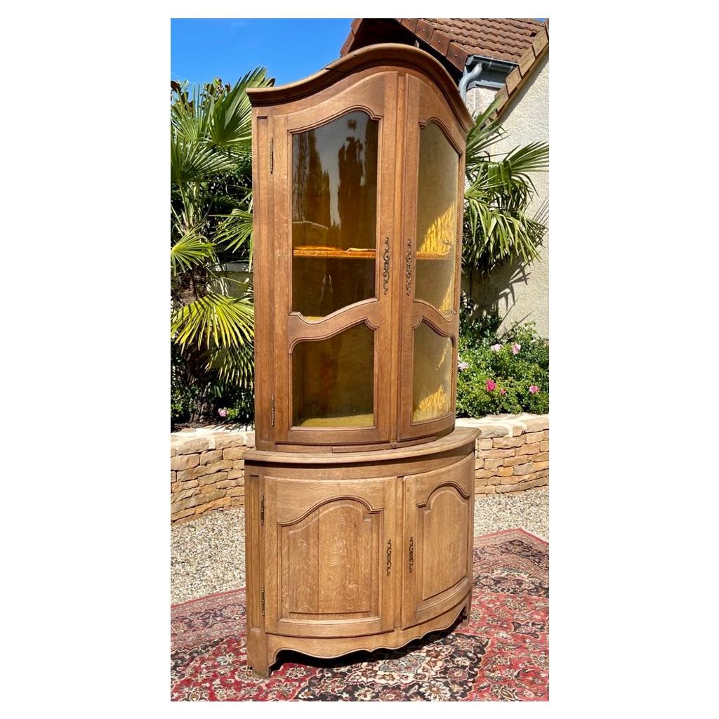 Molded Oak Corner Cabinet circa 1950, 20th Century In Good Condition In Beaune, FR