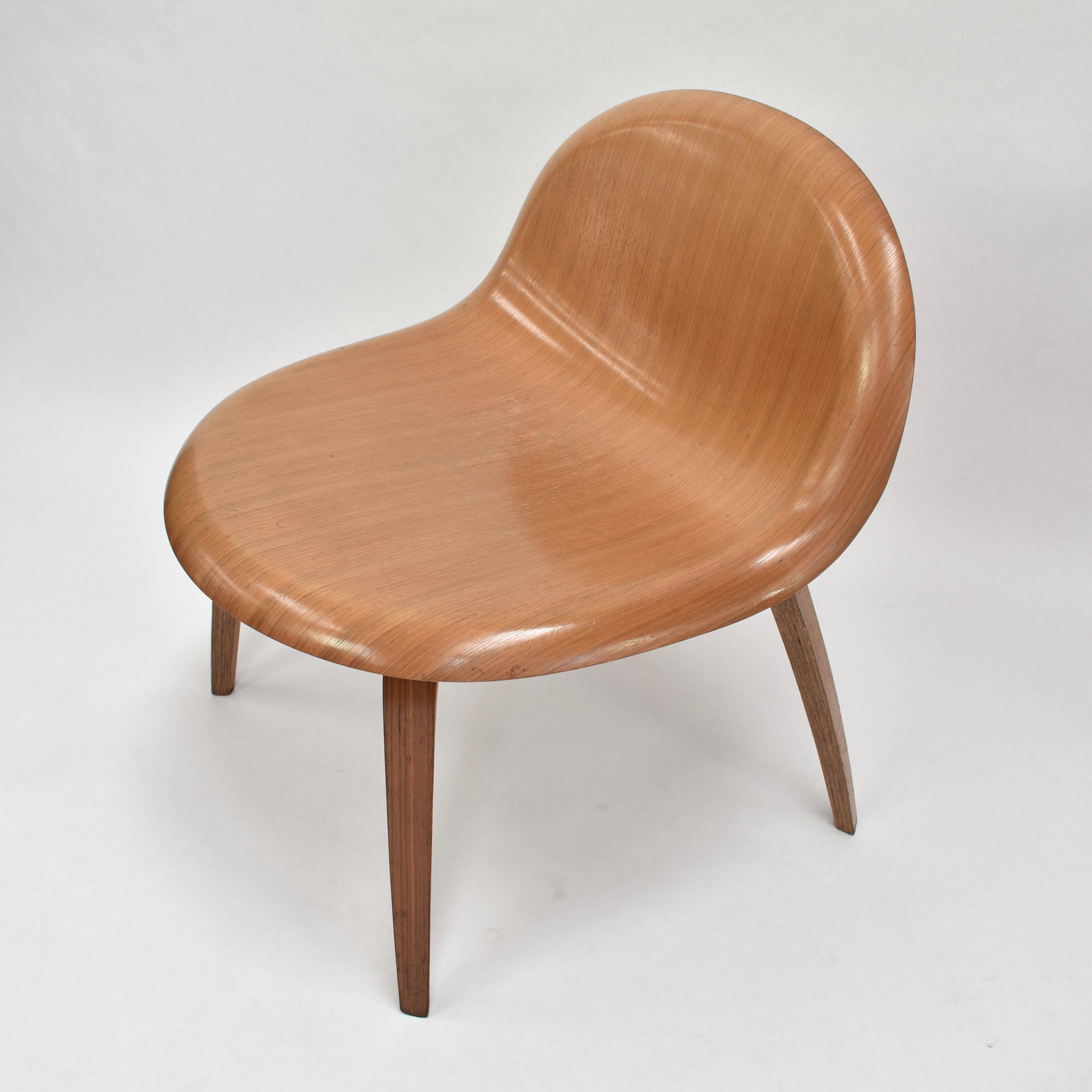 Molded Plywood Lounge Chairs by Boris Berlin and Poul Christiansen for Komplot 3