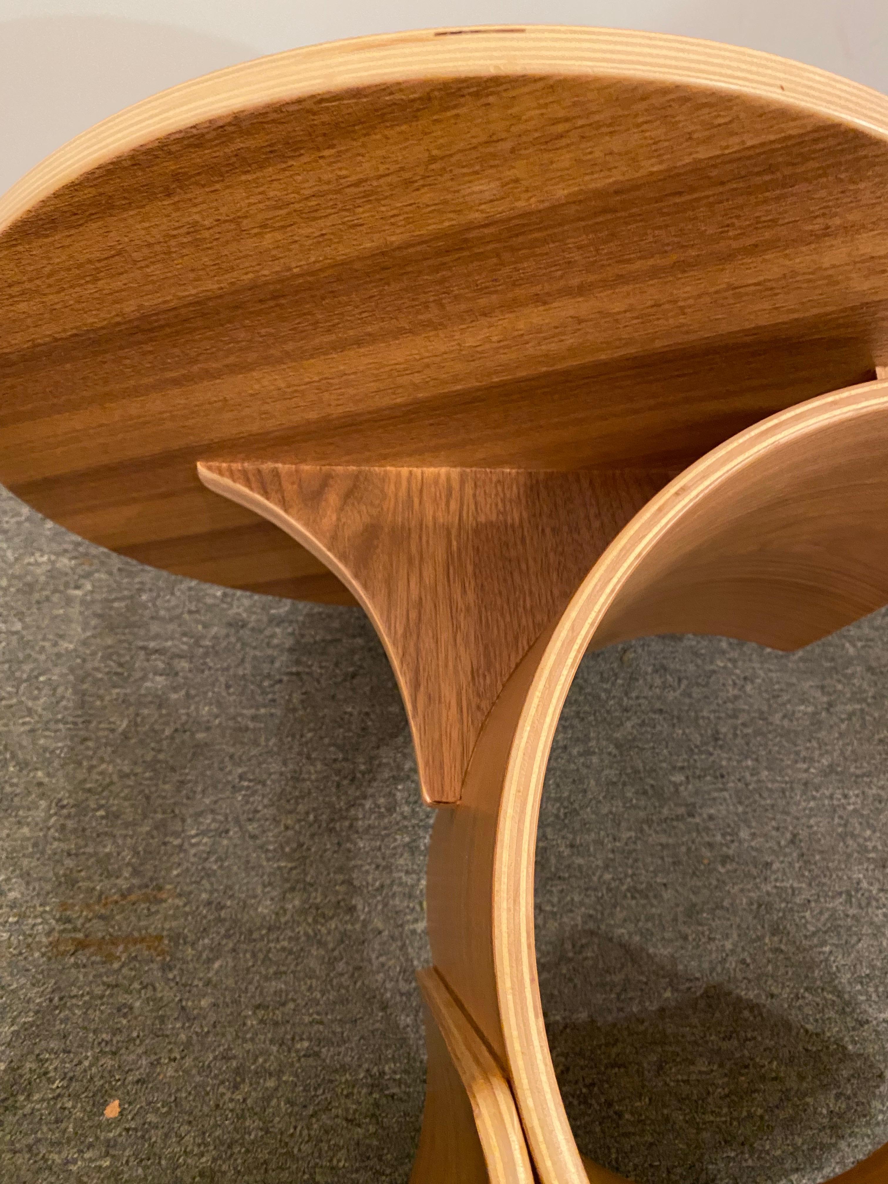 Molded Plywood Side Table For Sale 1