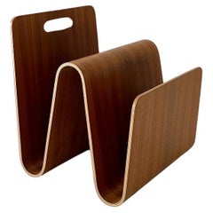 Molded Plywood "W" Magazine Rack in the Style of Alvar Aalto