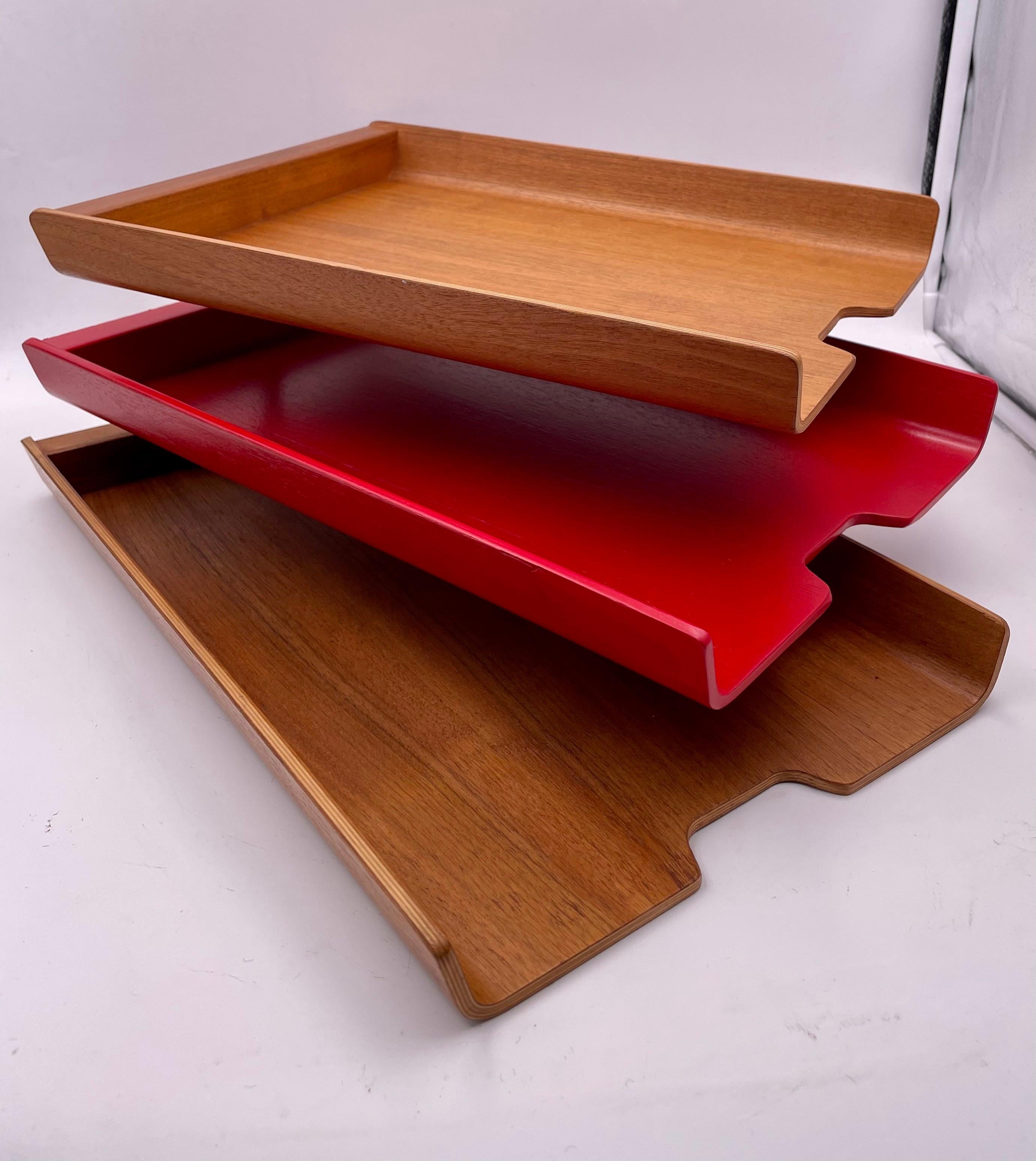Molded Teak Plywood Triple Letter Tray by Martin Aberg for Rainbow of Sweden In Good Condition In San Diego, CA