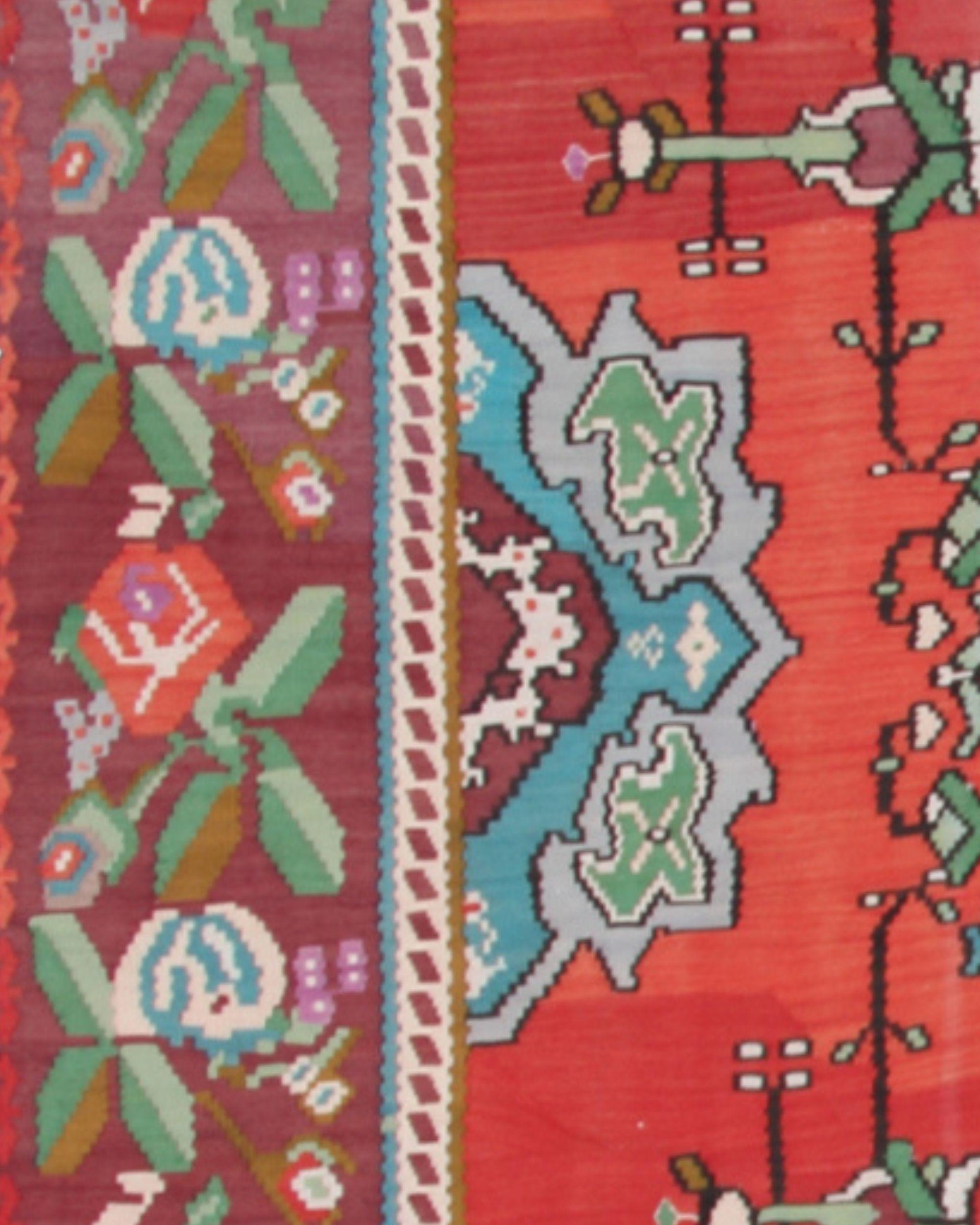 Laine Moldovian Red Floral Kilim Rug Handmade Wool Flatweave Carpet 287x207cm en vente