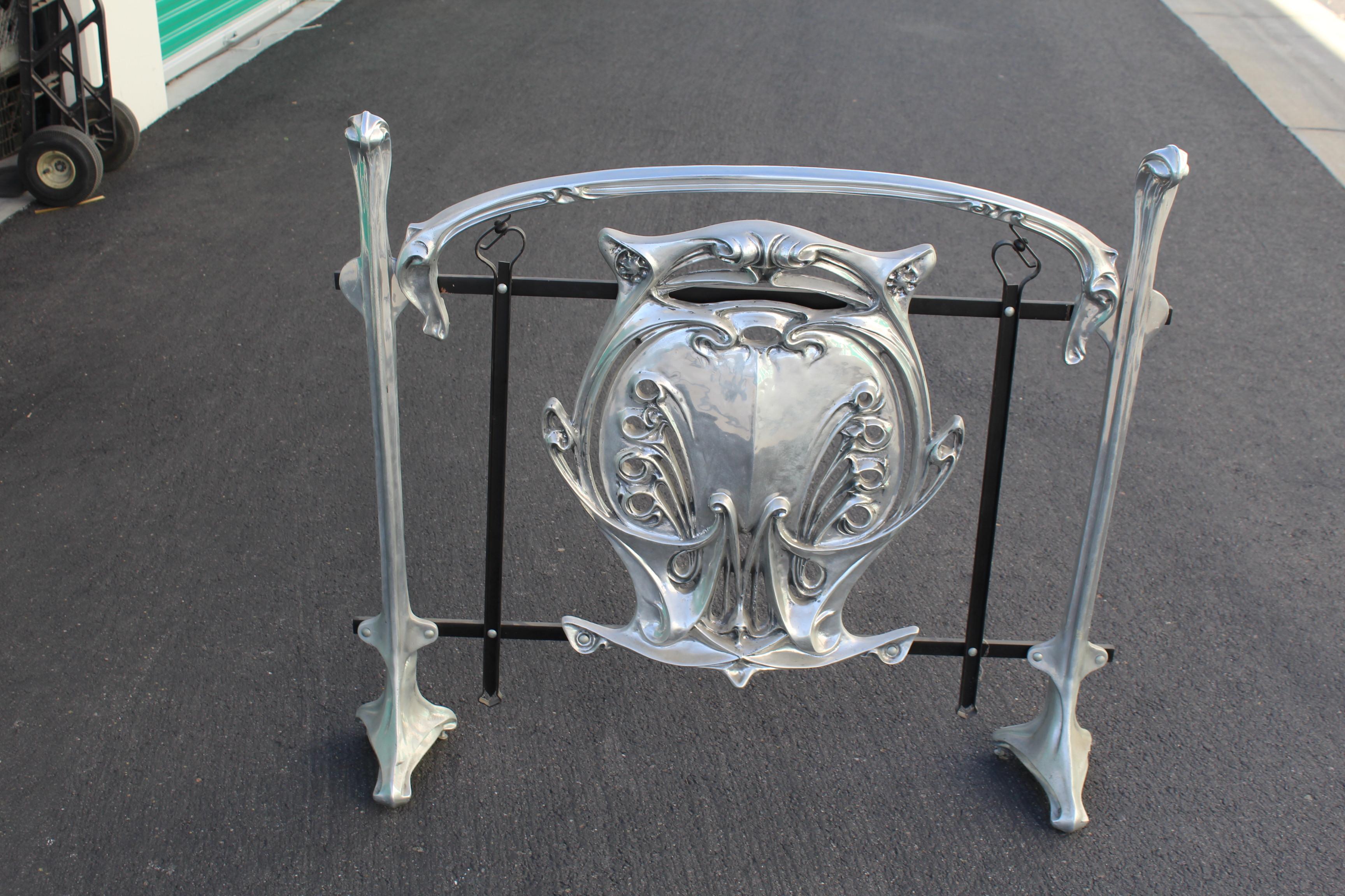 Molds, Castings Fire Screen Hector Guimard For Sale 3