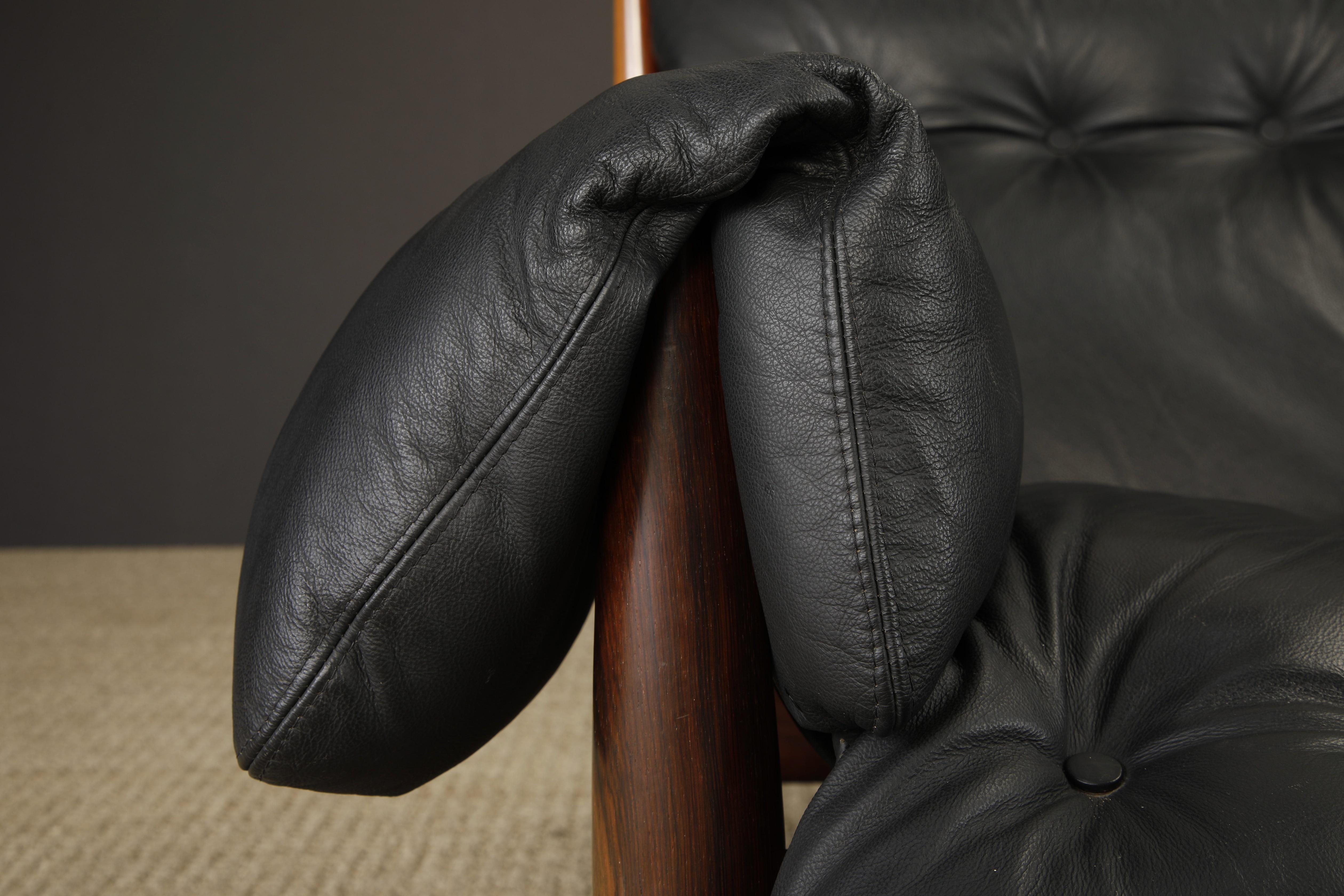 'Mole' Brazilian Rosewood Sofa by Sergio Rodrigues for OCA Brazil, 1960s, Signed For Sale 1