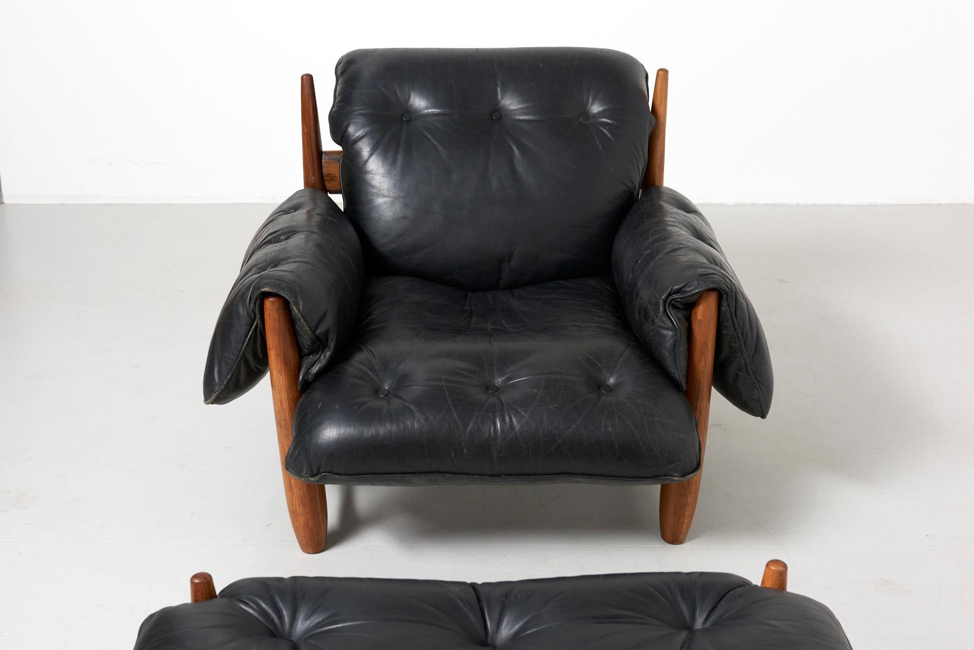 Brazilian 'Mole' Chair with Ottoman by Sergio Rodrigues For Sale
