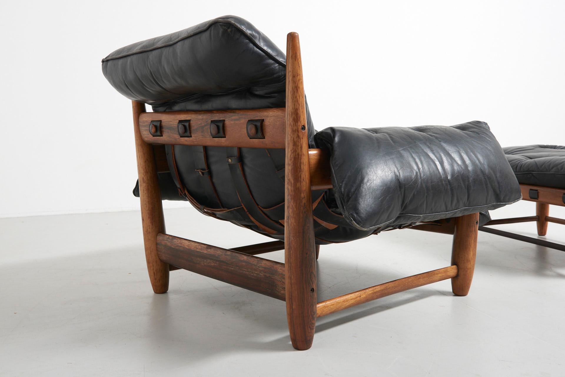 Mid-20th Century 'Mole' Chair with Ottoman by Sergio Rodrigues For Sale