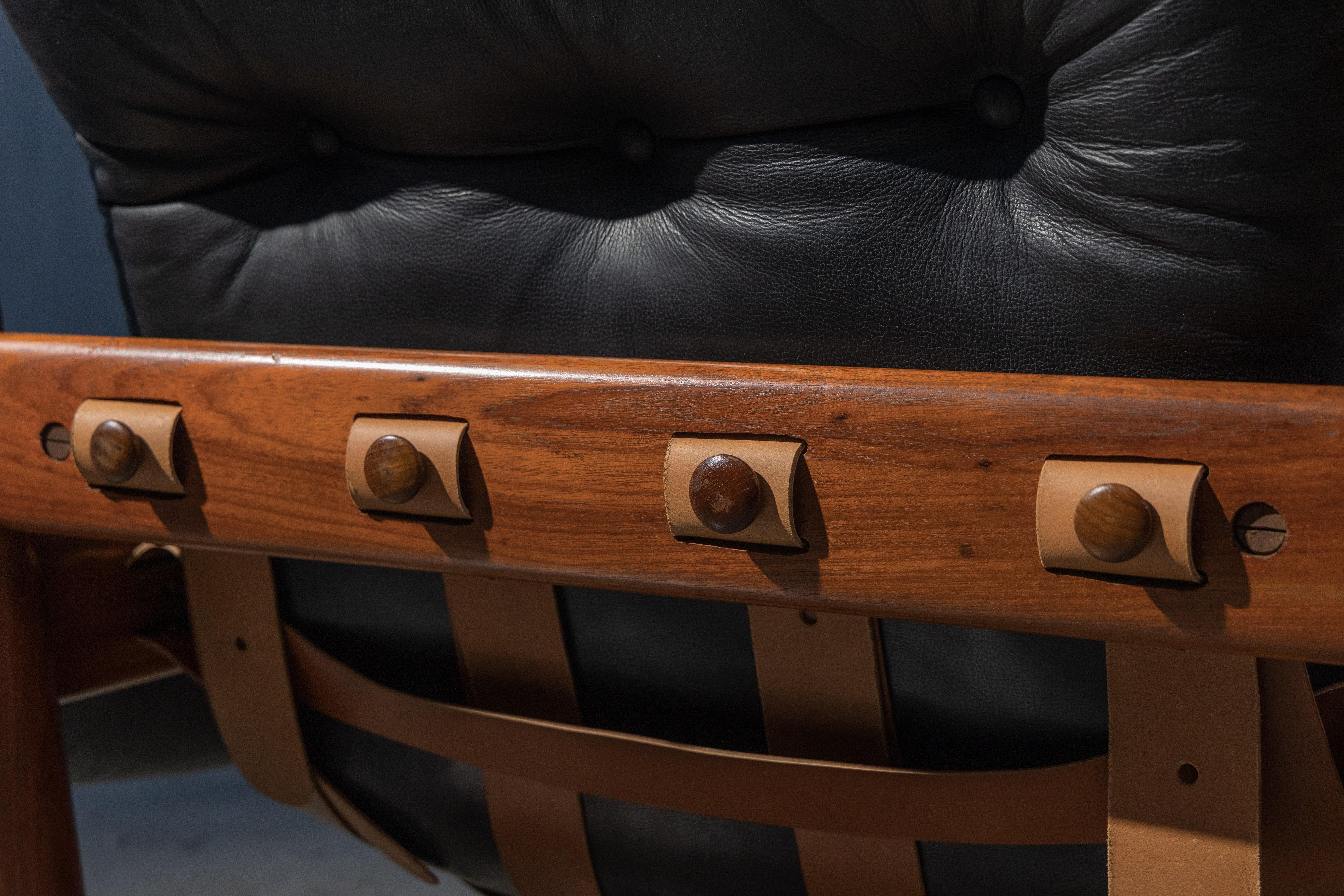 'Mole' Lounge Chairs by Sergio Rodrigues, Brazil, 1950s For Sale 6