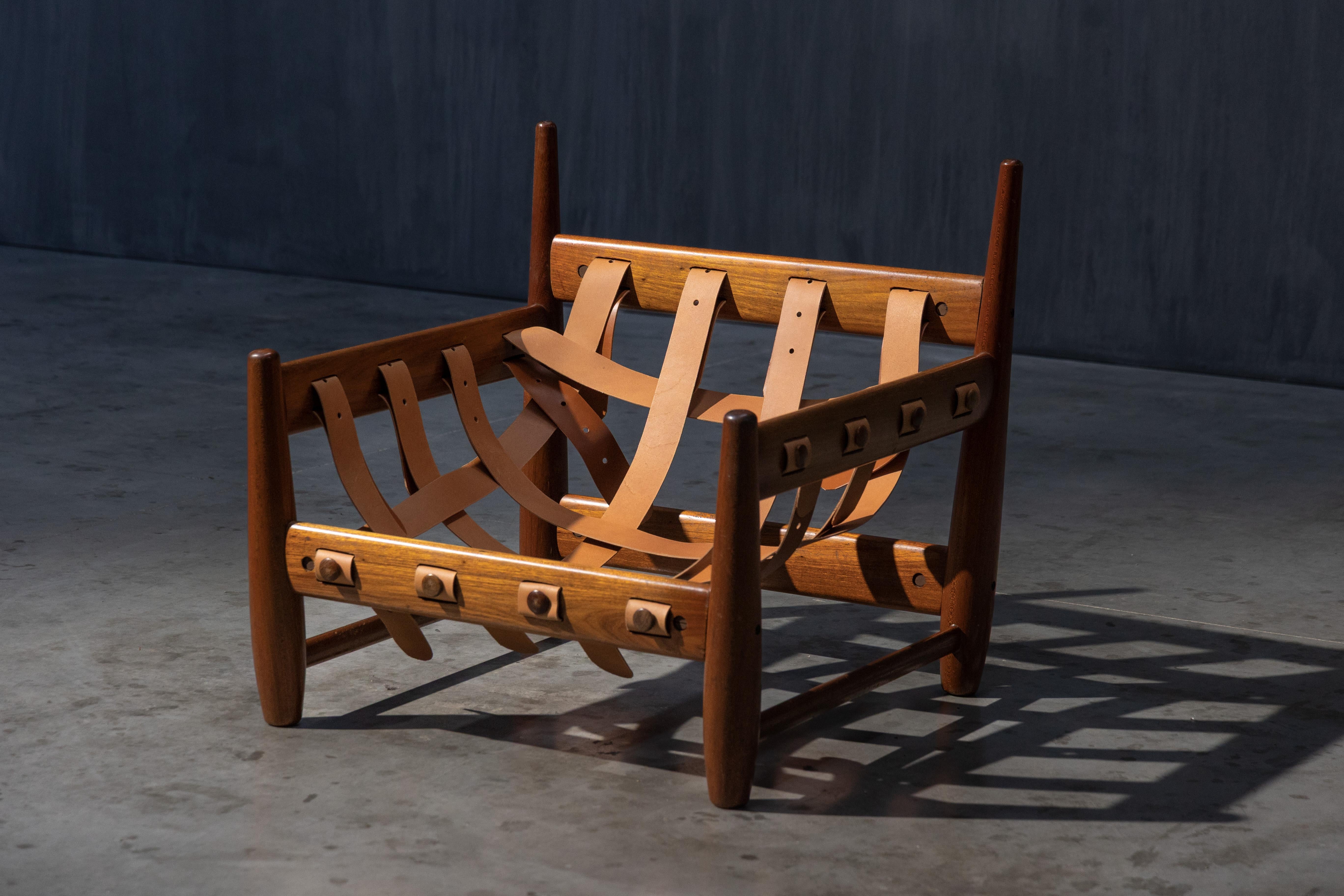 'Mole' Lounge Chairs by Sergio Rodrigues, Brazil, 1950s For Sale 7