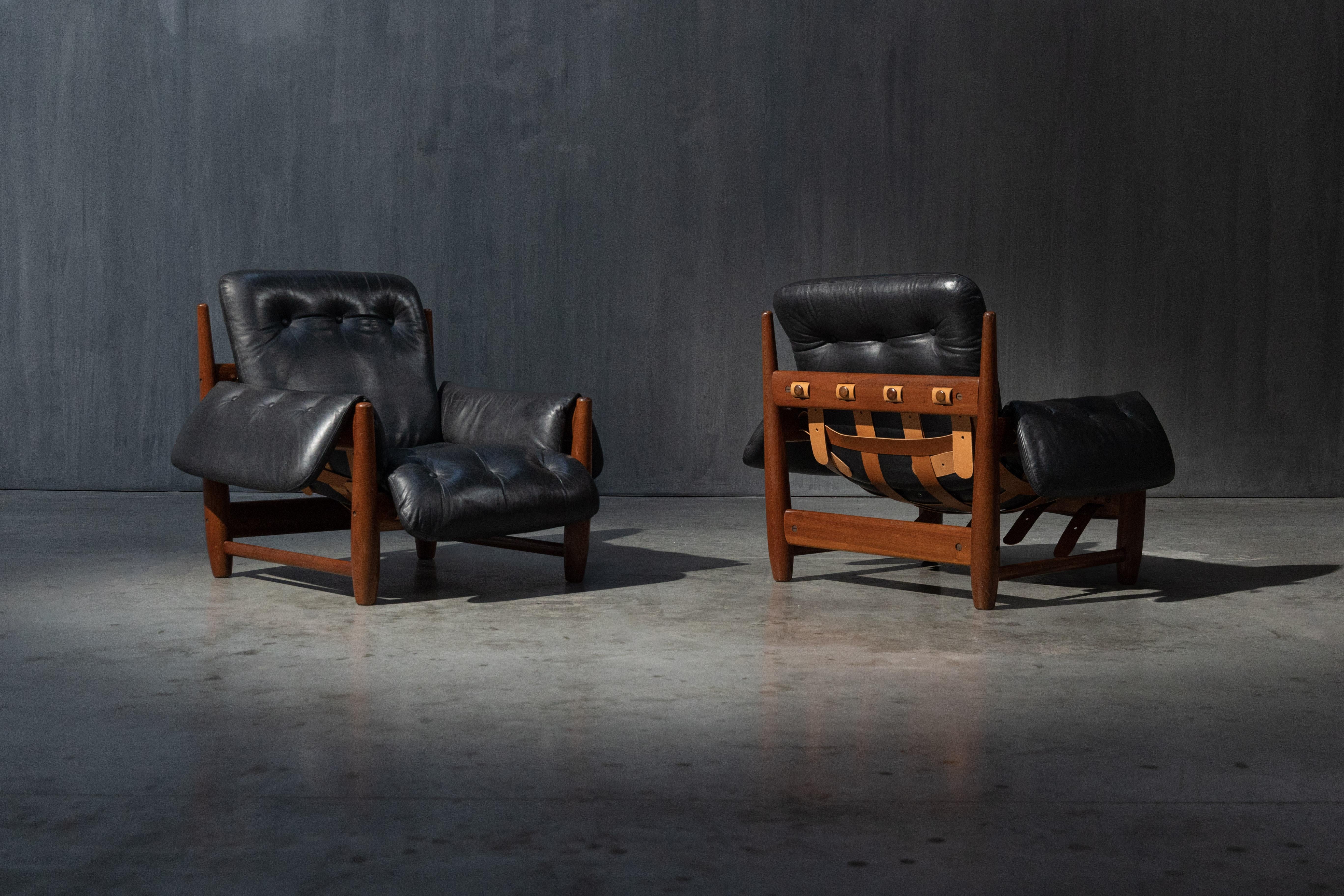 Brazilian 'Mole' Lounge Chairs by Sergio Rodrigues, Brazil, 1950s For Sale