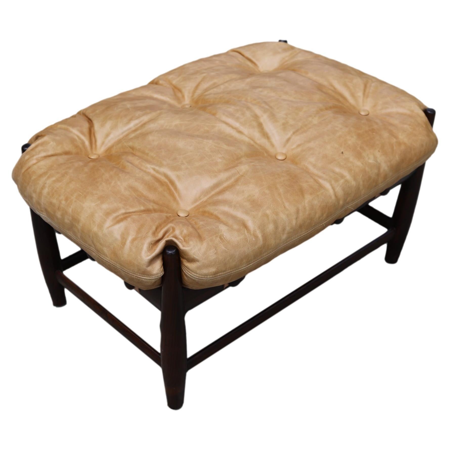 Mole Ottoman - Sergio Rodrigues, Rosewood and Brown Leather 50' For Sale