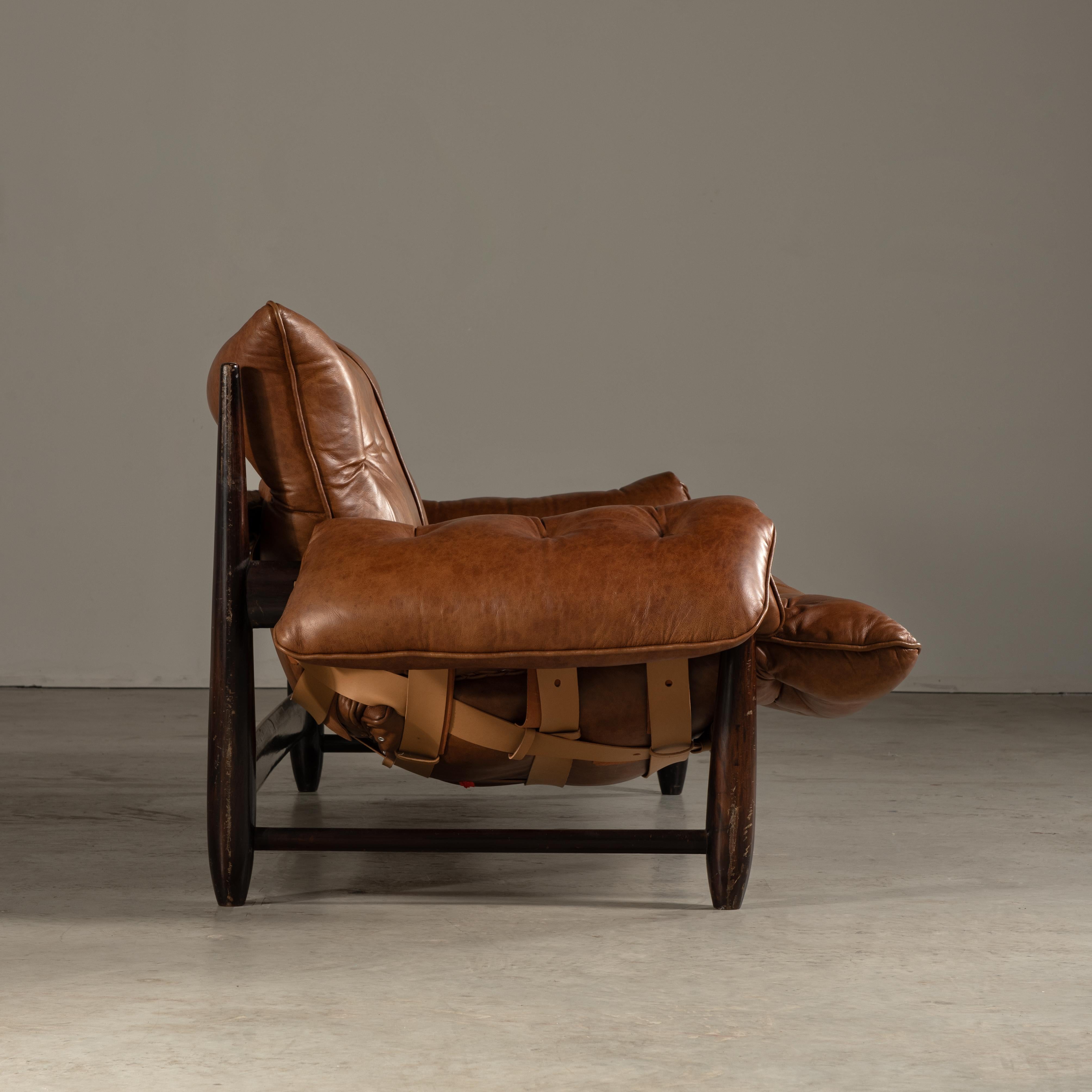 Sofa „Mole“ aus Leder, Sergio Rodrigues, Brasilien, Moderne der Mitte des Jahrhunderts (Brasilianisch) im Angebot