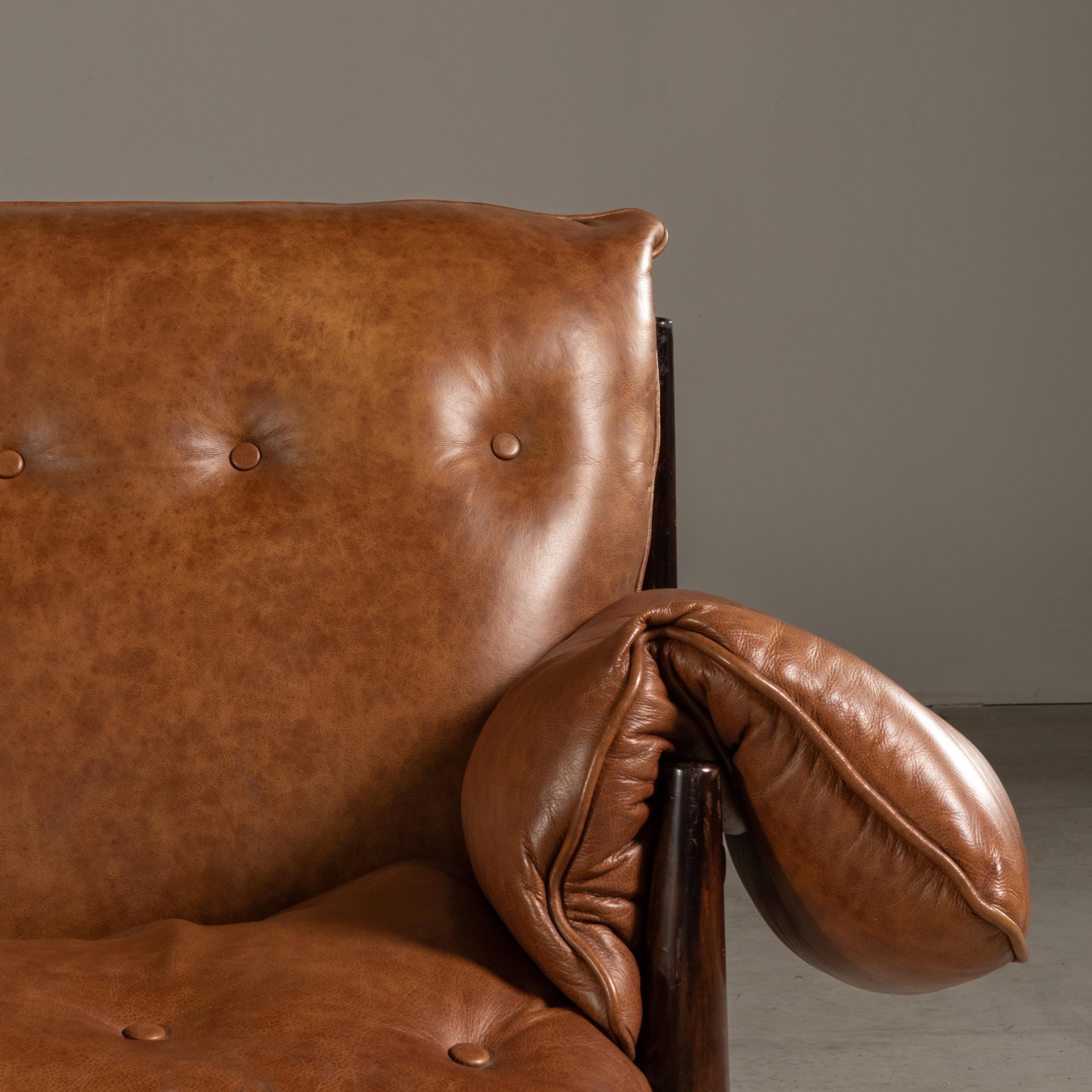 Sofa „Mole“ aus Leder, Sergio Rodrigues, Brasilien, Moderne der Mitte des Jahrhunderts im Angebot 3
