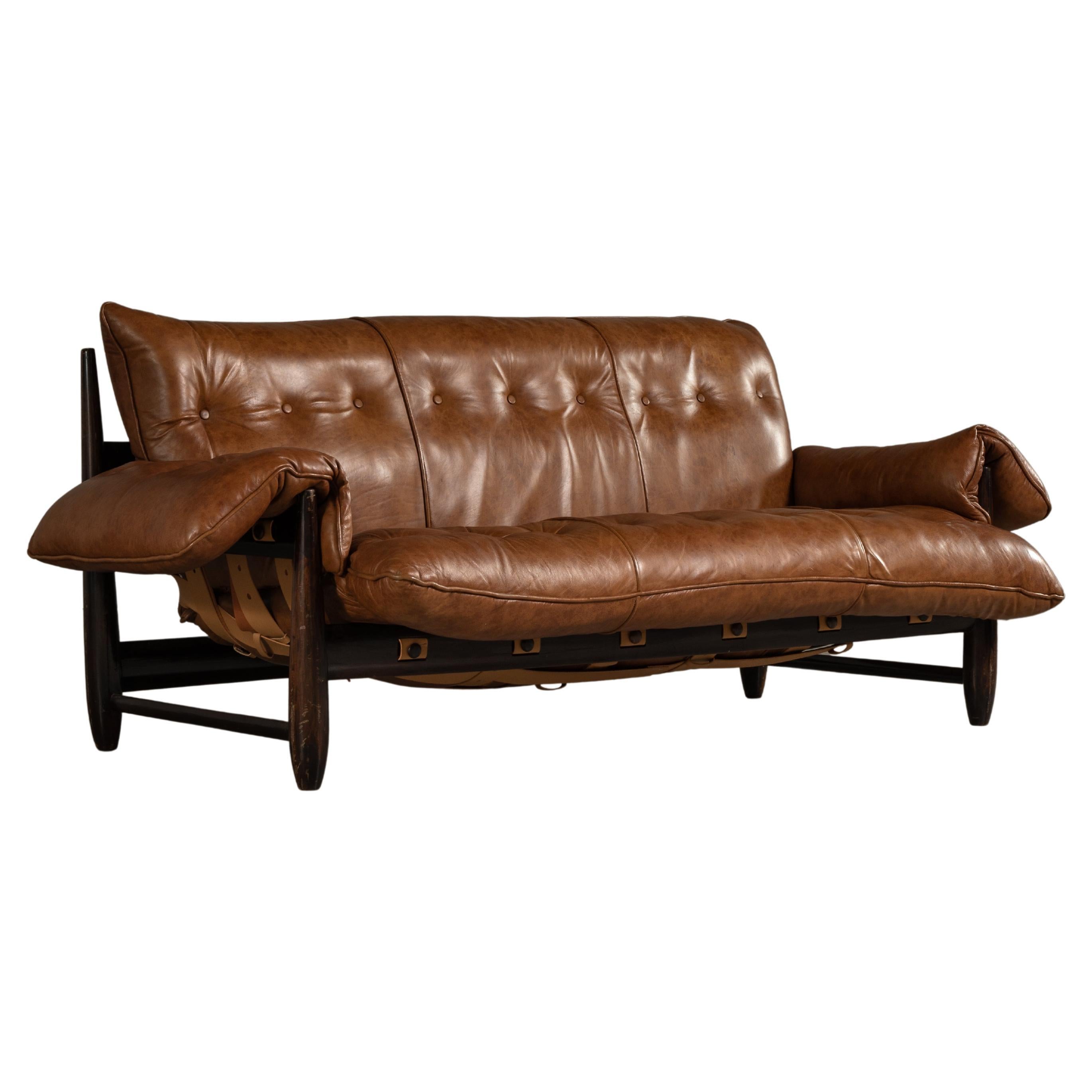 'Mole' Sofa in Leather, By Sergio Rodrigues, Brazilian Mid-Century Modern For Sale