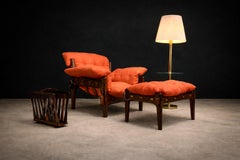 Chaise longue "Moleca" avec ottoman en bois dur et cuir, Sergio Rodrigues