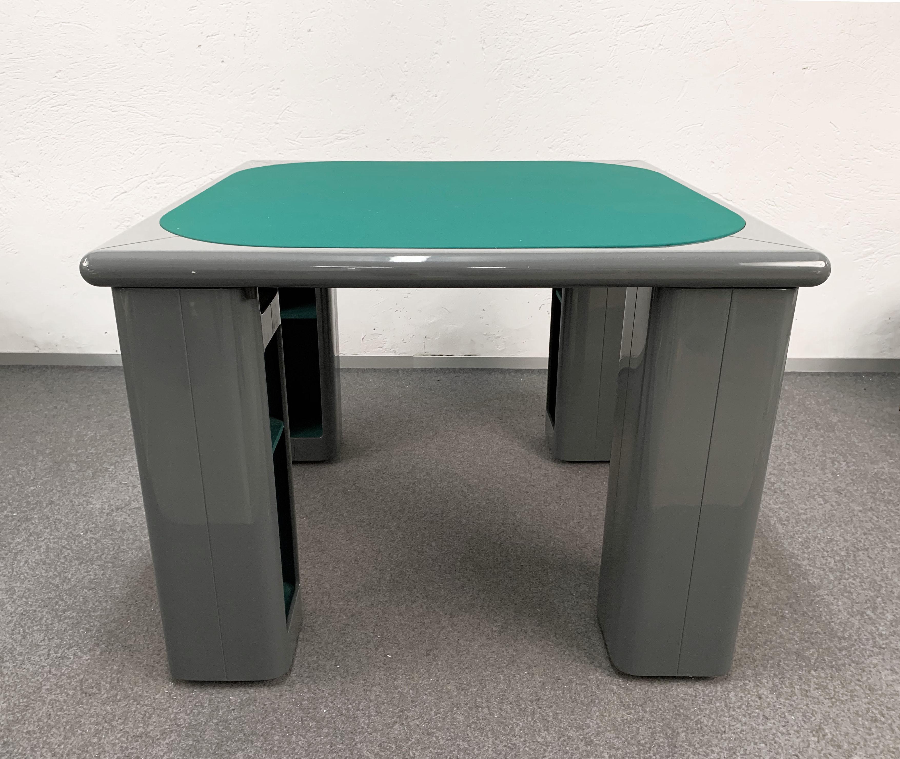 20th Century Molinari Gray Lacquered Wood Game Table and Chairs for Pozzi Milano, Italy 1970s