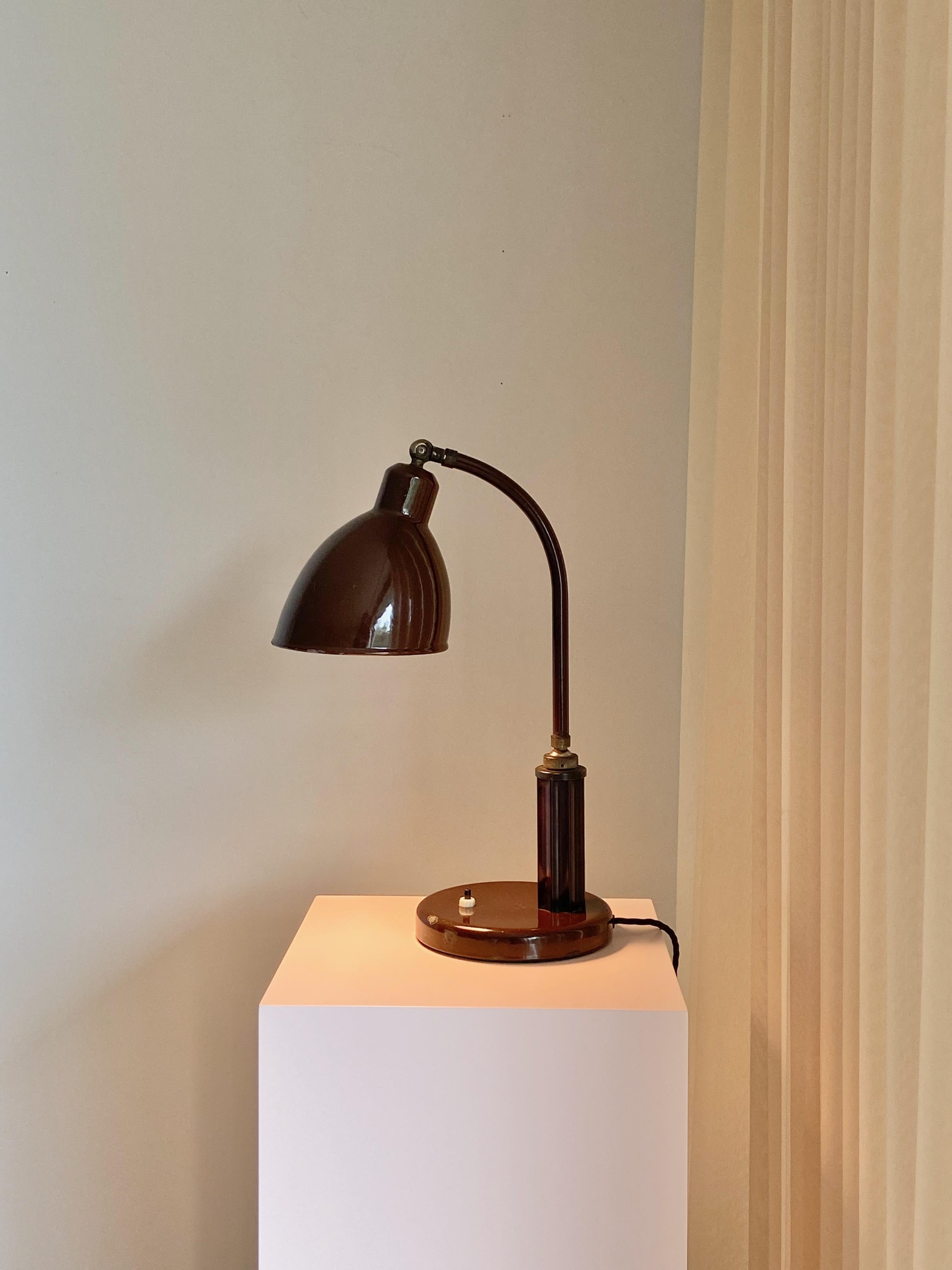 Molitor Grapholux Lamp Brown Enamel and Bakelite Stick by Christian Dell 1930s For Sale 6