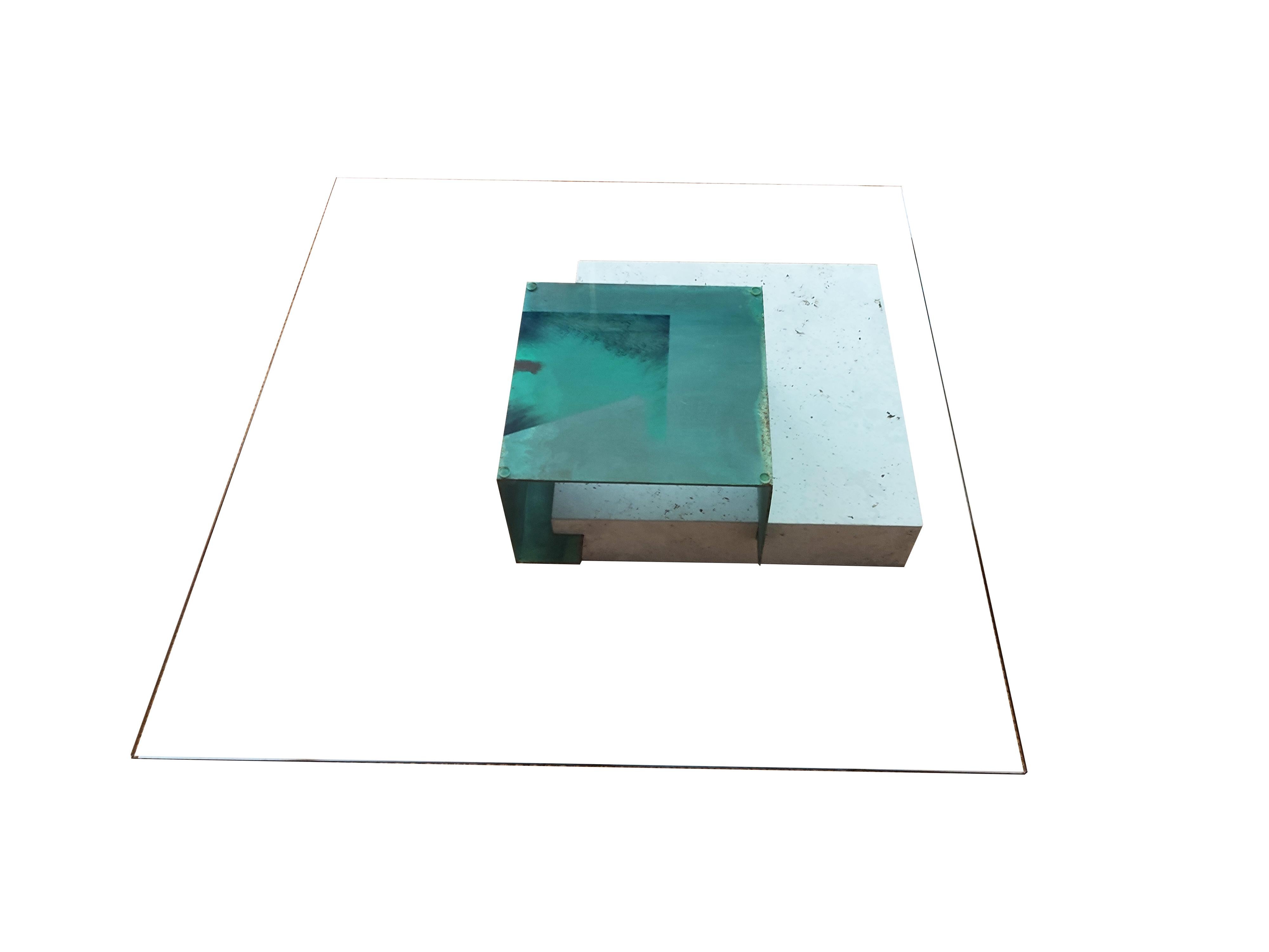 Cuivre Moll Campaspero Table basse en pierre calcaire et métal oxydé cuivre Exclusive Design en vente