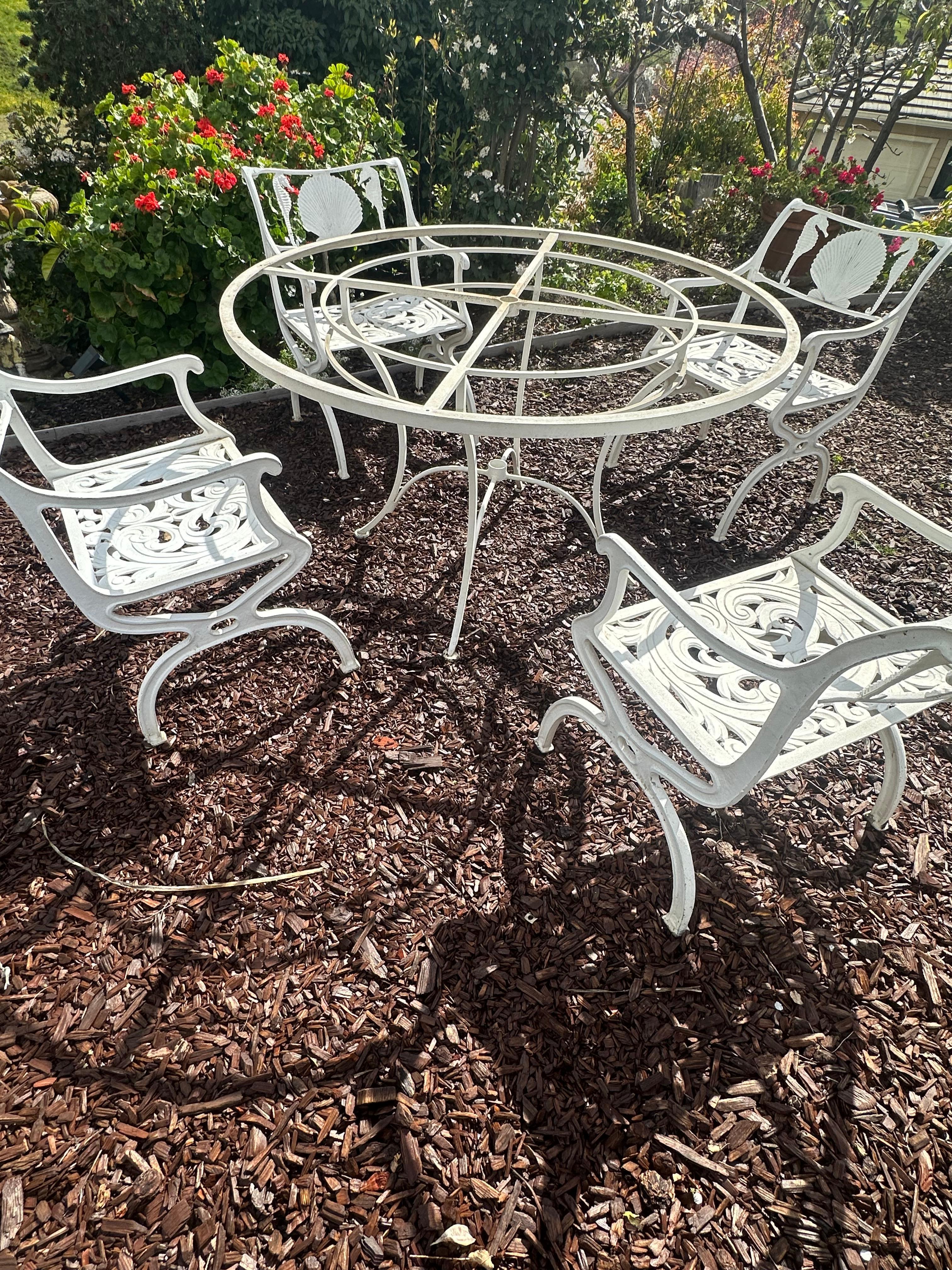 Italian Molla premium aluminum outdoor patio furniture, seahorse and seashell motif For Sale