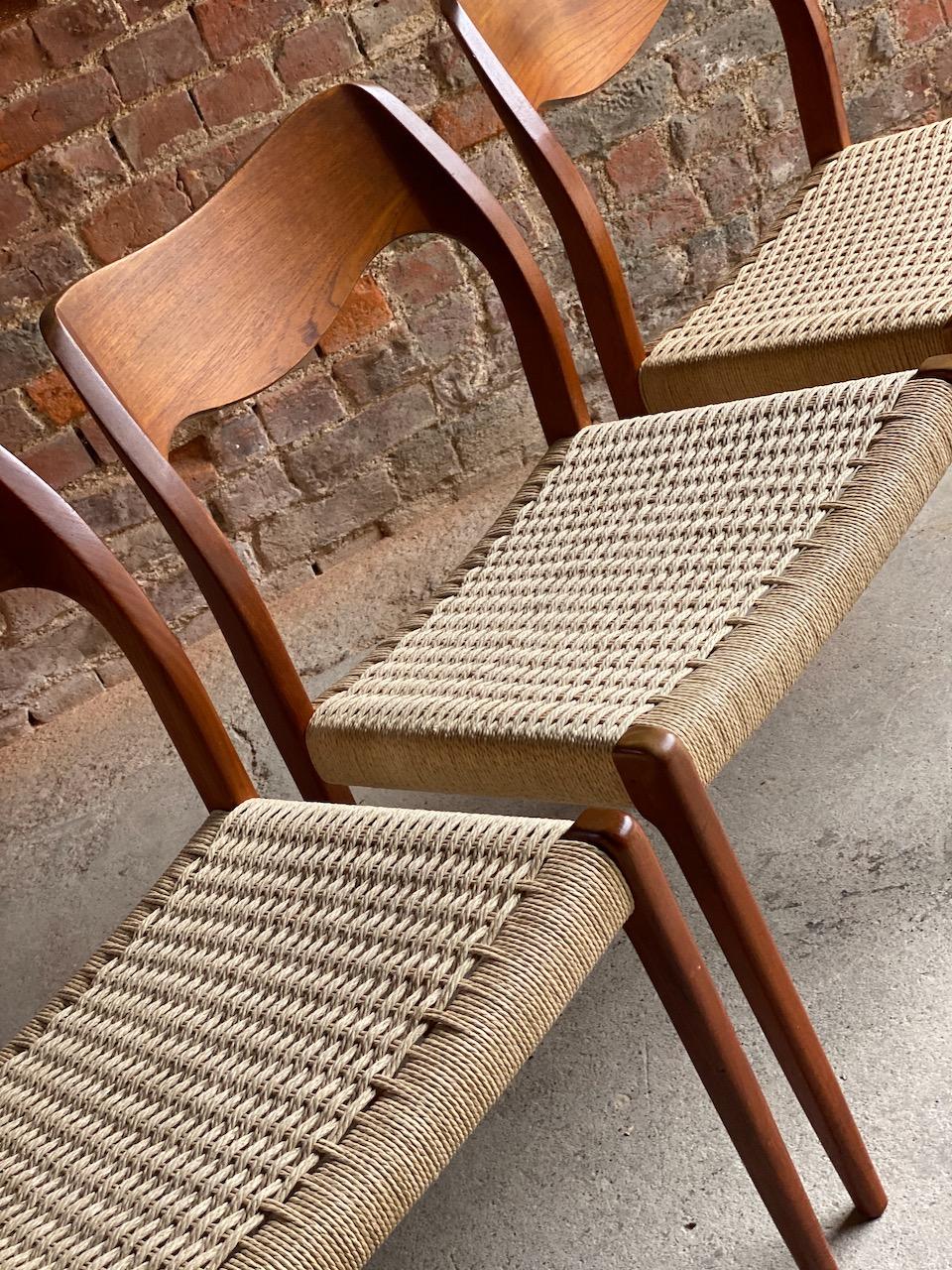 Moller Model 71 Dining Chairs Set of 10 in Teak and Paper Cord 1960s, Set of 3 In Good Condition In Longdon, Tewkesbury