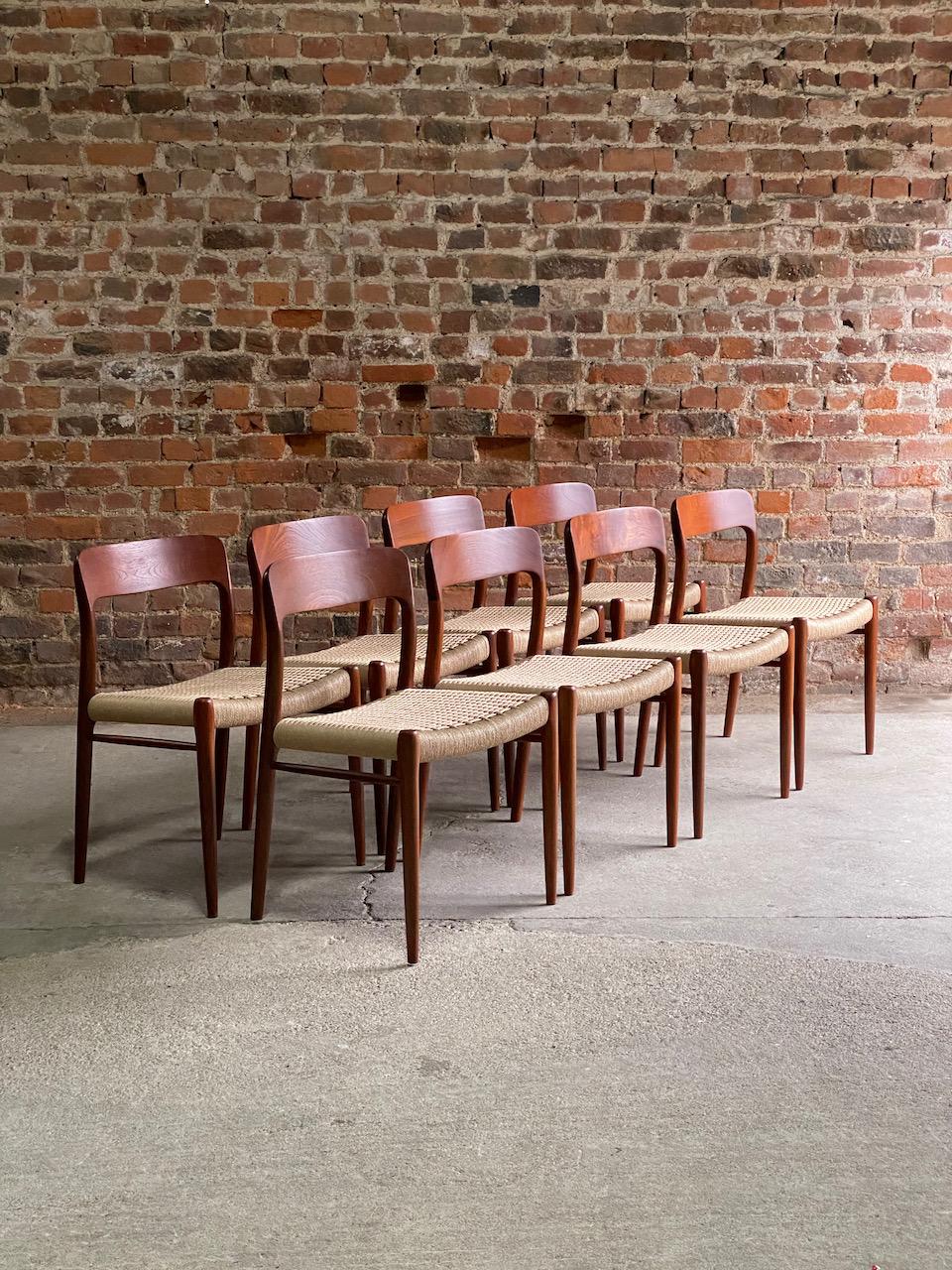 Mid-Century Modern Moller Model 75 Dining Chairs Set of Eight in Teak and Paper Cord, 1970