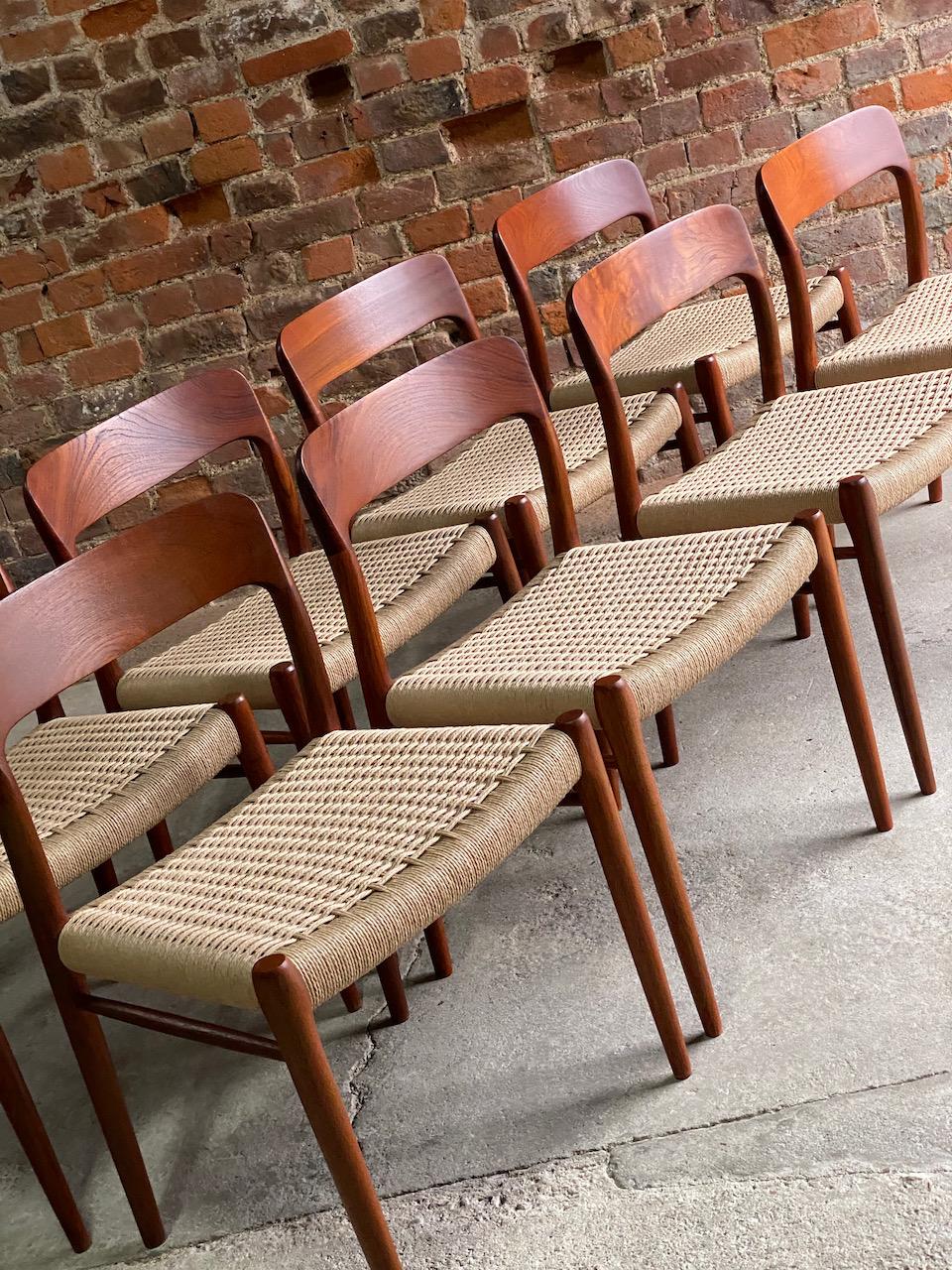 Moller Model 75 Dining Chairs Set of Eight in Teak and Paper Cord, 1970 In Excellent Condition In Longdon, Tewkesbury