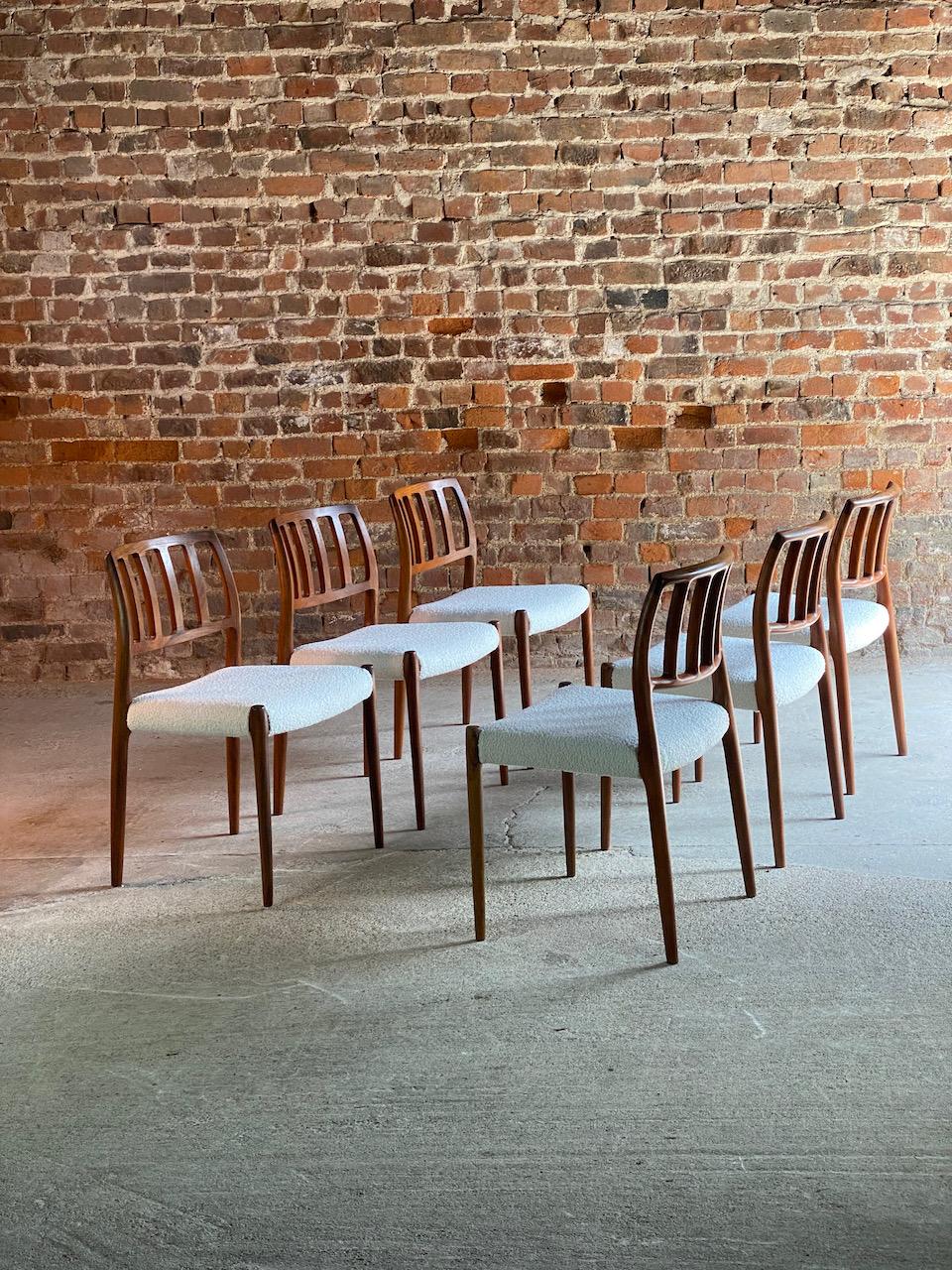 Moller Model 83 Rosewood Dining Chairs Set of Six in Bouclé, Denmark, 1970 6