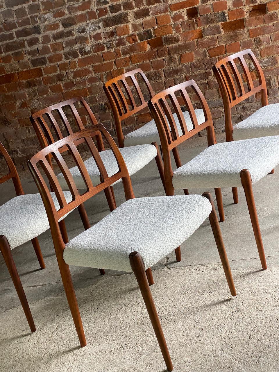 Moller Model 83 Rosewood Dining Chairs Set of Six in Bouclé, Denmark, 1970 In Excellent Condition In Longdon, Tewkesbury