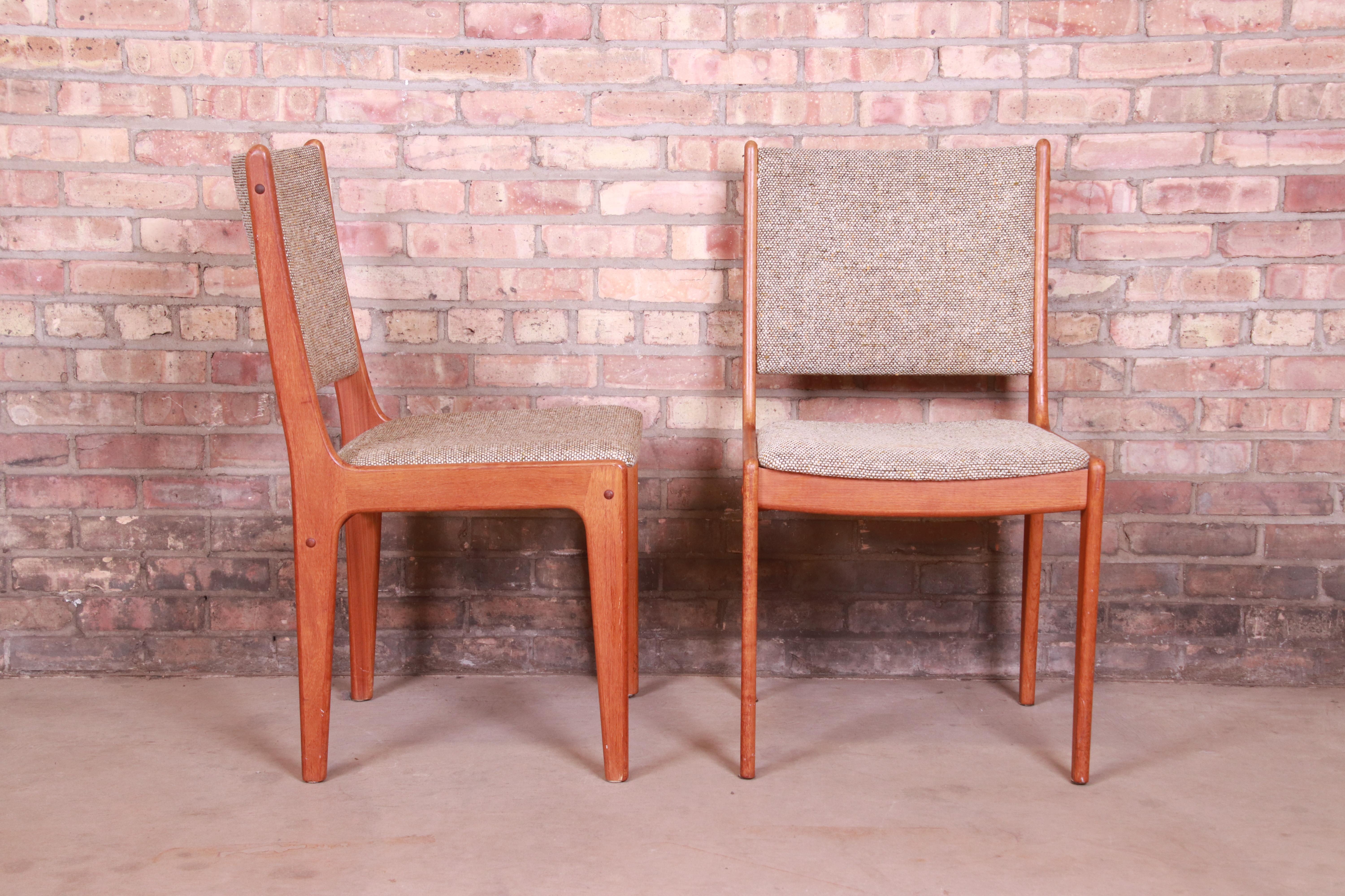 Moller Style Danish Modern Teak Dining Chairs, Set of Six 1