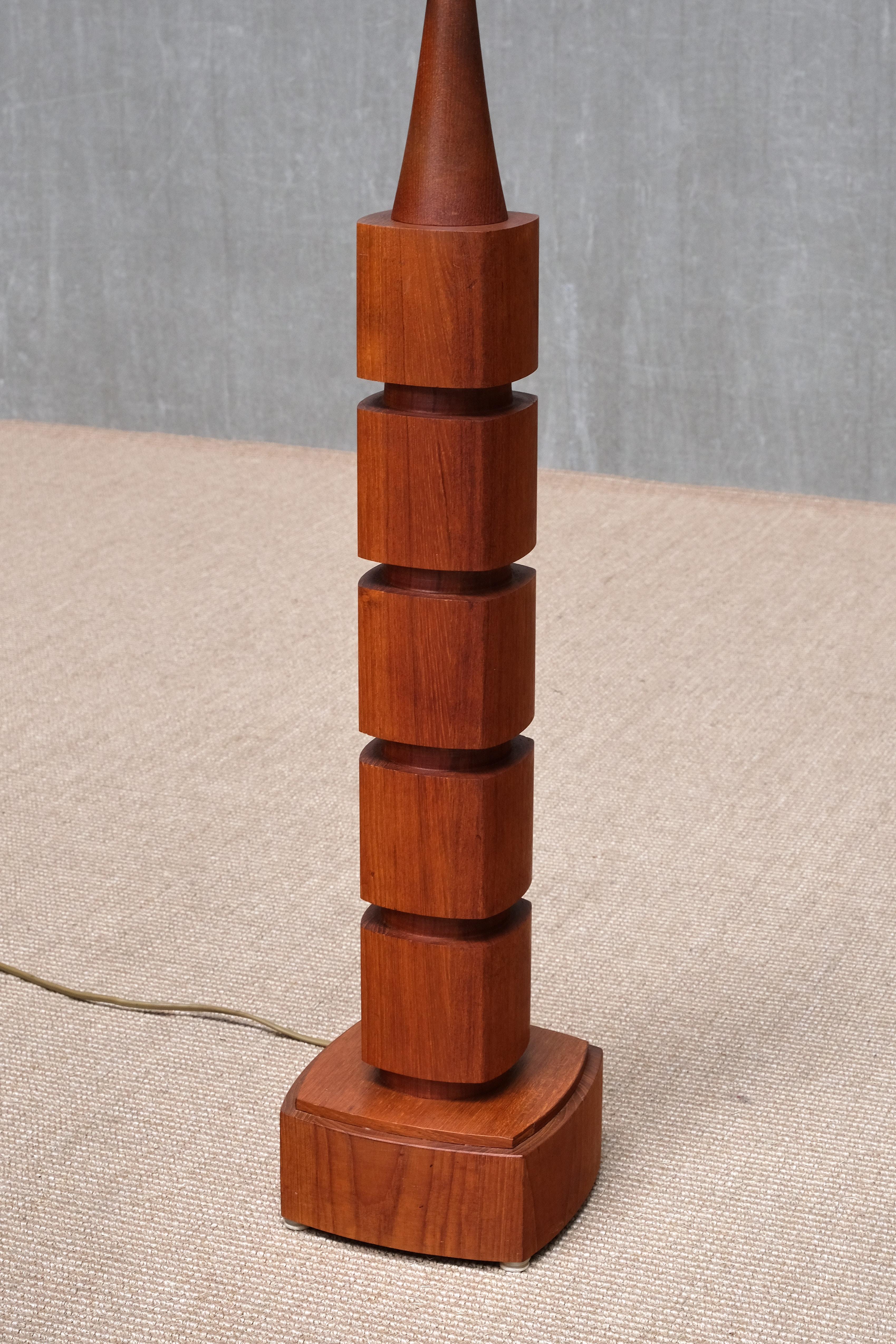 Laiton Lampadaire Eskilstuna Armaturer en Wood Wood, Suède, années 1960 en vente