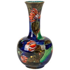 Molly Hancock Coronware Seerose bemalte Vase:: um 1920